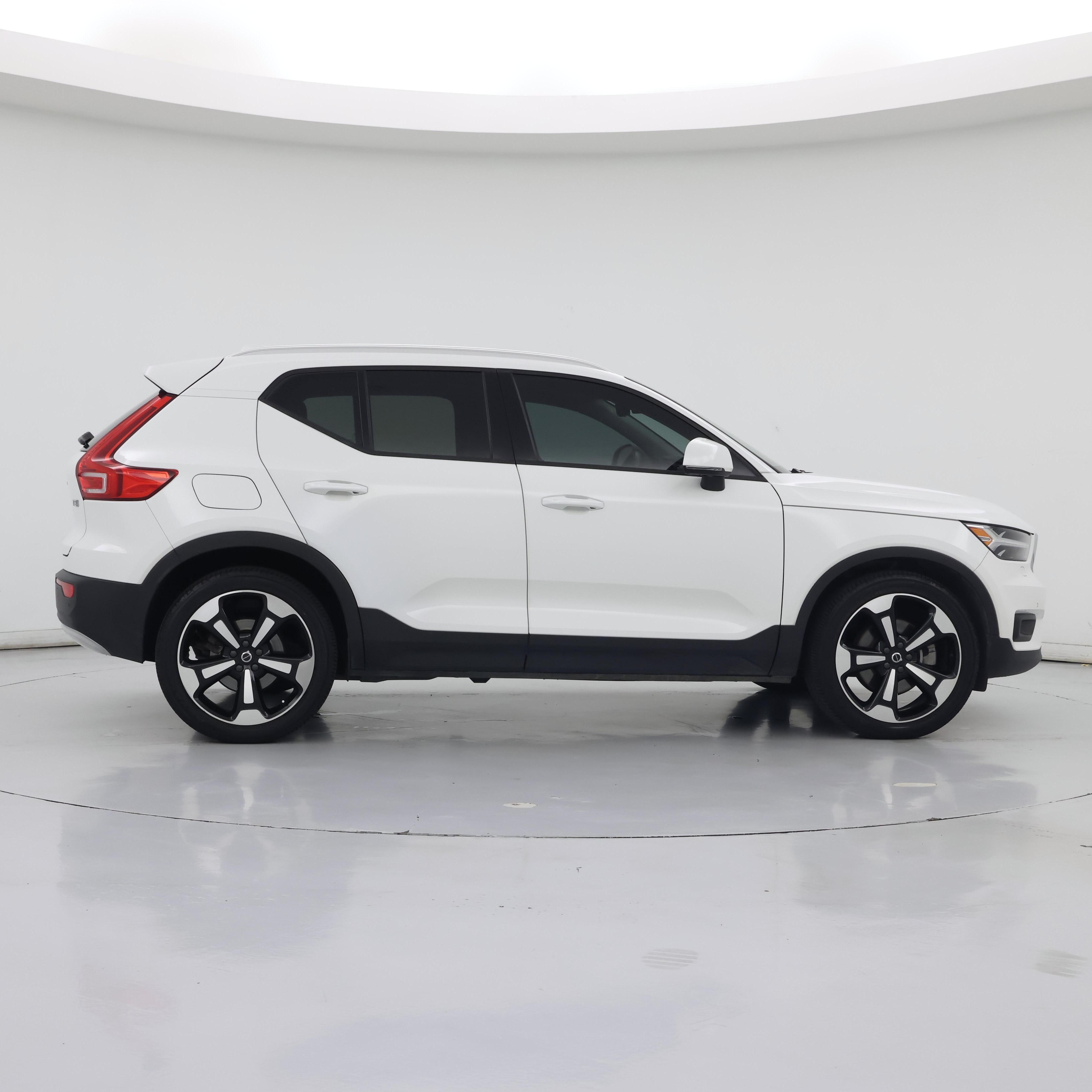 Thumbnail: 2020 Volvo XC40 - 7