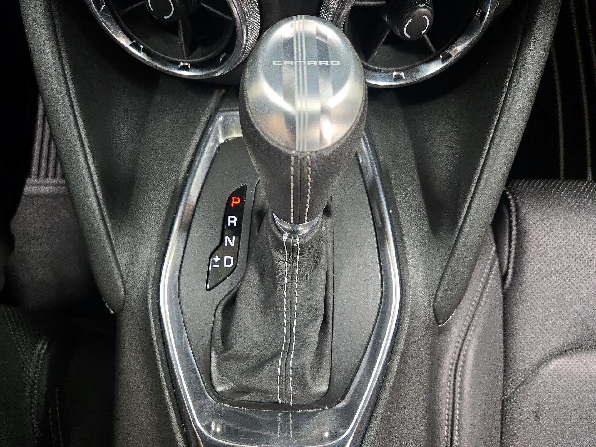 Thumbnail: 2019 Chevrolet Camaro - 17
