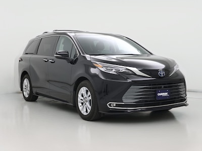 2023 Toyota Sienna Hybrid Platinum