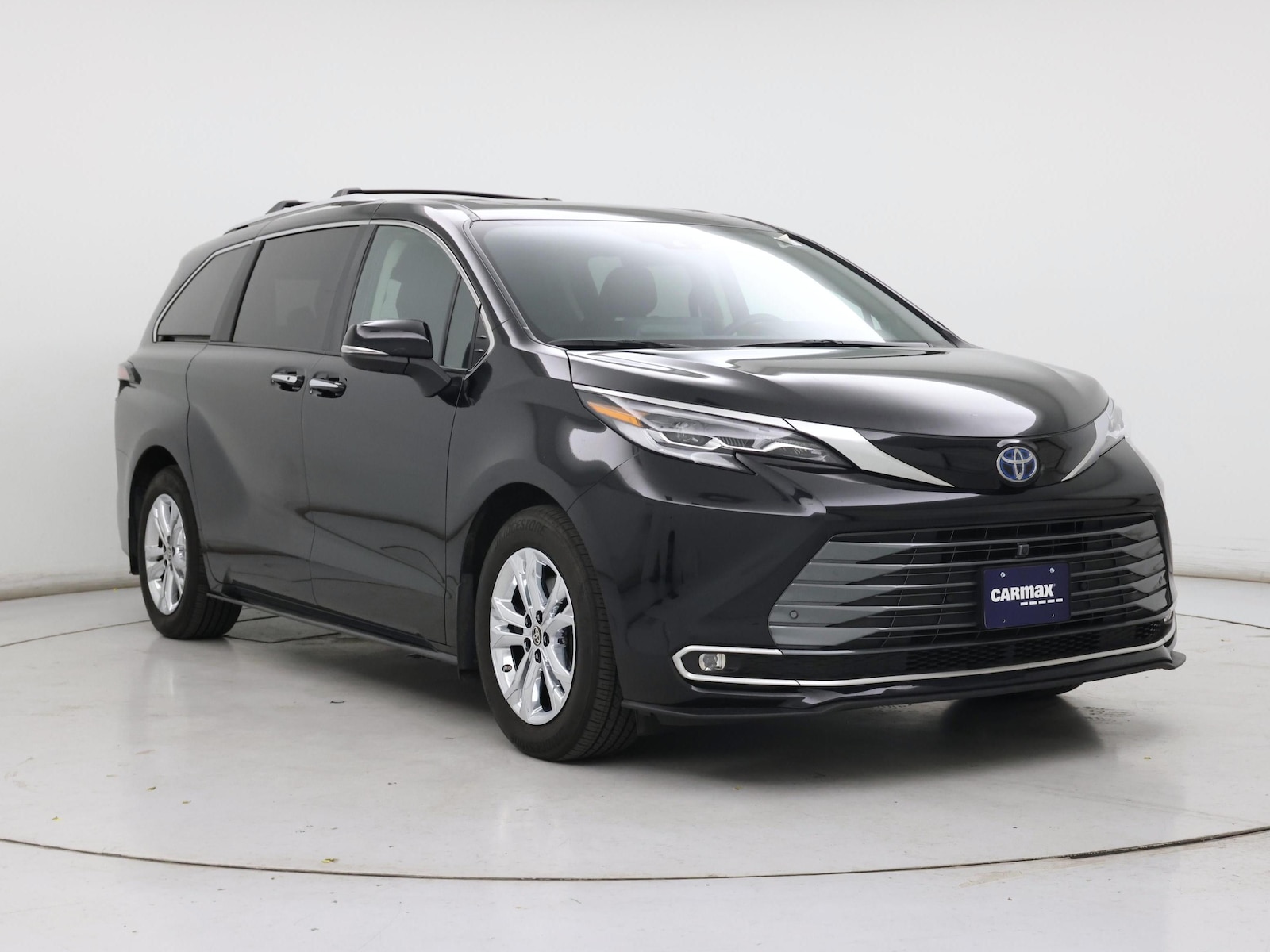 2023 Toyota Sienna Platinum - Photo 2
