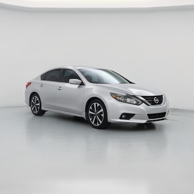 2016 Nissan Altima SR
