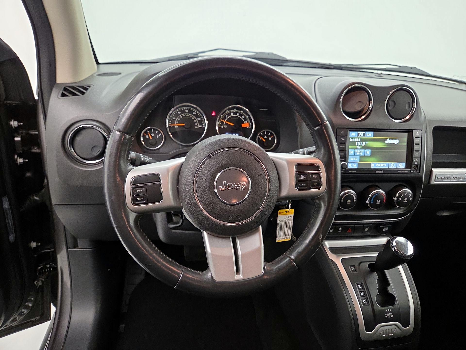 Thumbnail: 2016 Jeep Compass - 10