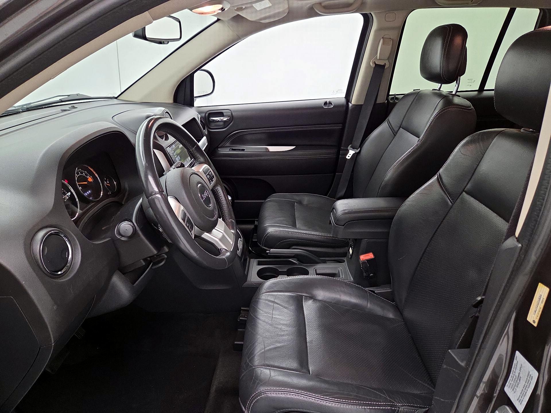 Thumbnail: 2016 Jeep Compass - 11