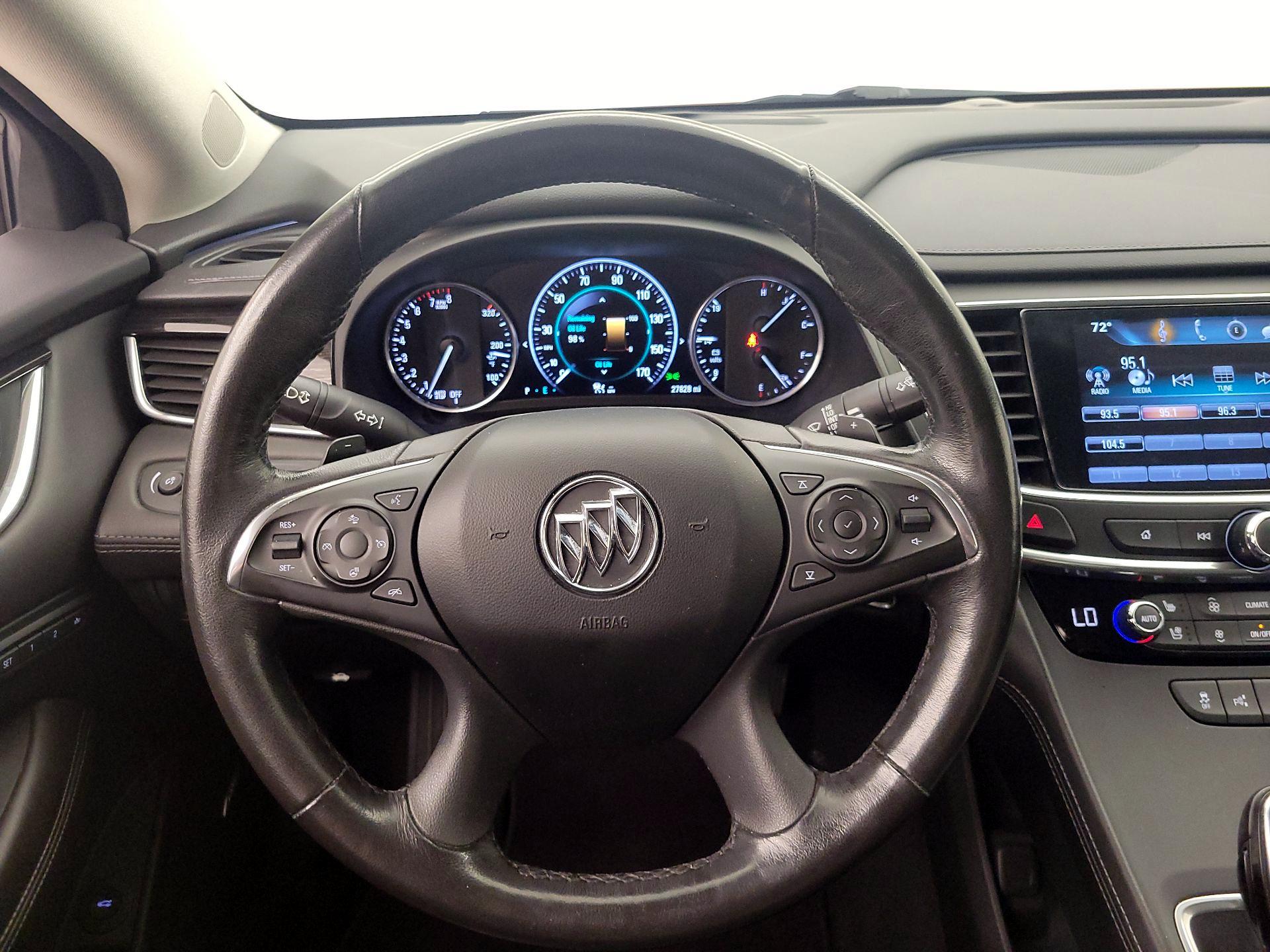 Thumbnail: 2017 Buick LaCrosse - 10