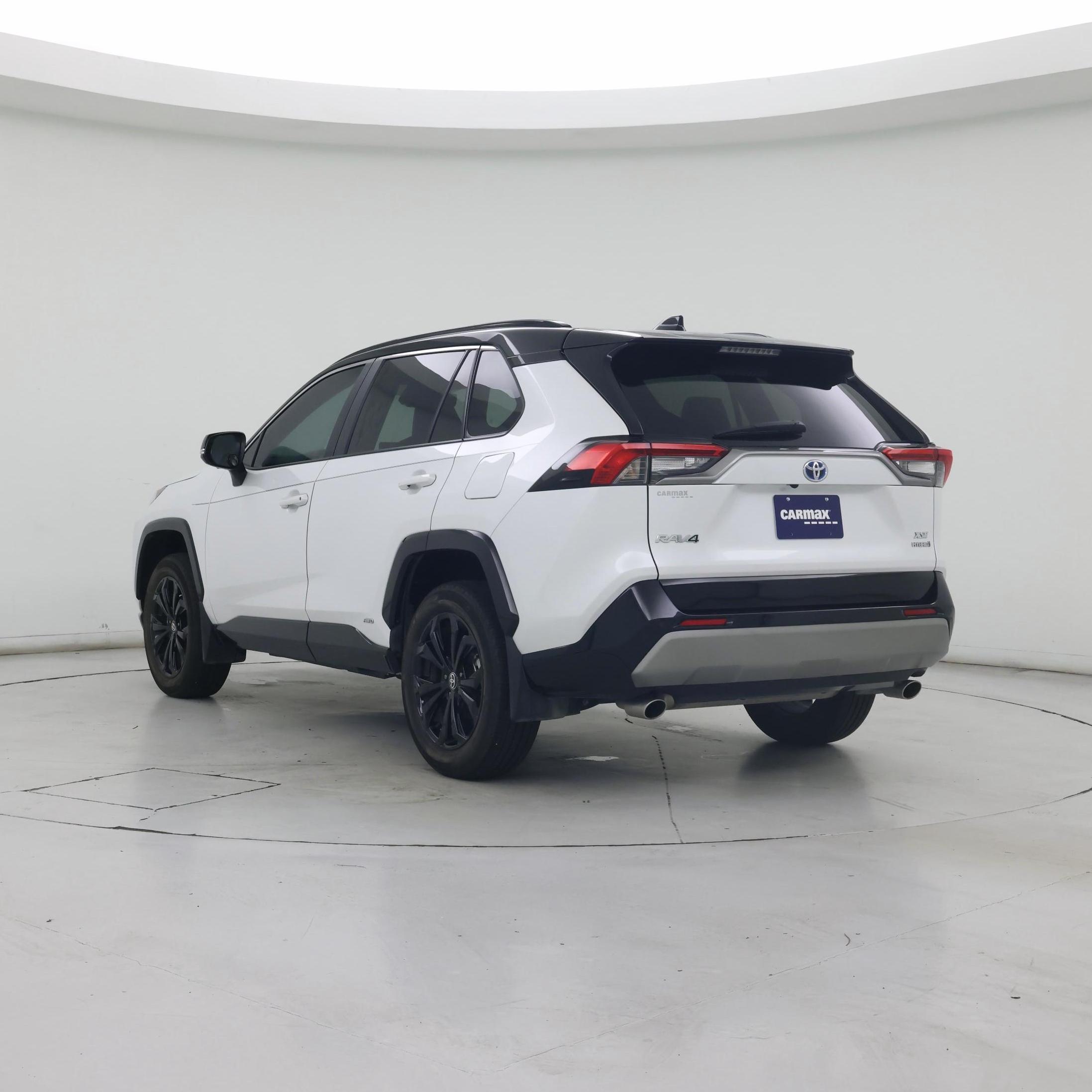 Thumbnail: 2024 Toyota RAV4 - 2