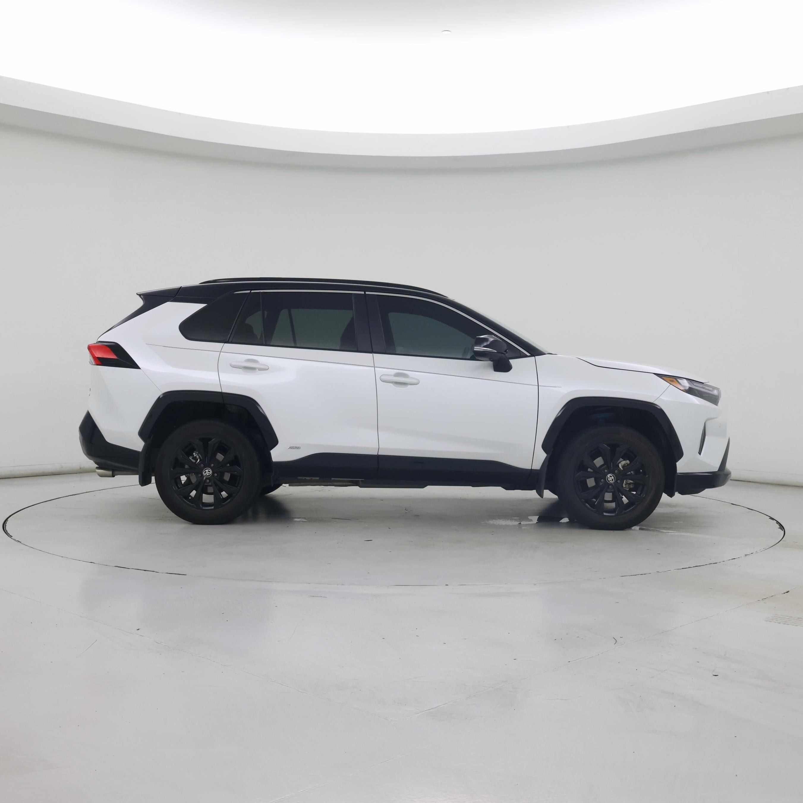 Thumbnail: 2024 Toyota RAV4 - 7