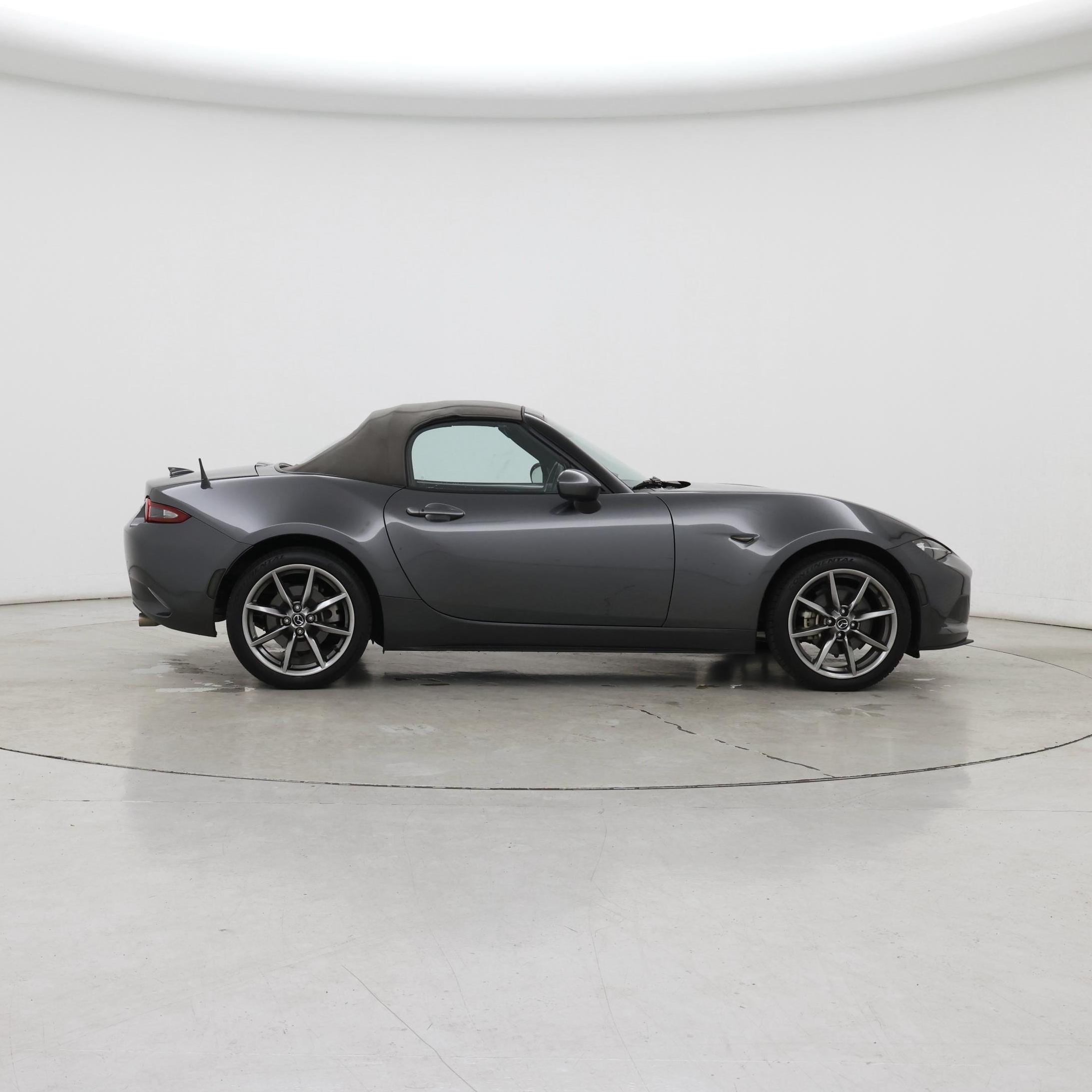 Thumbnail: 2021 Mazda MX-5 Miata - 7