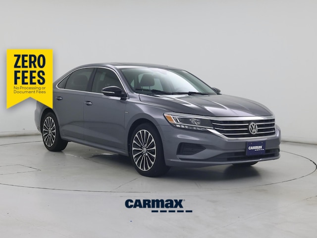 Gray 2022 Volkswagen Passat 2.0T Limited Edition FWD Sedan Front-Wheel Drive Automatic