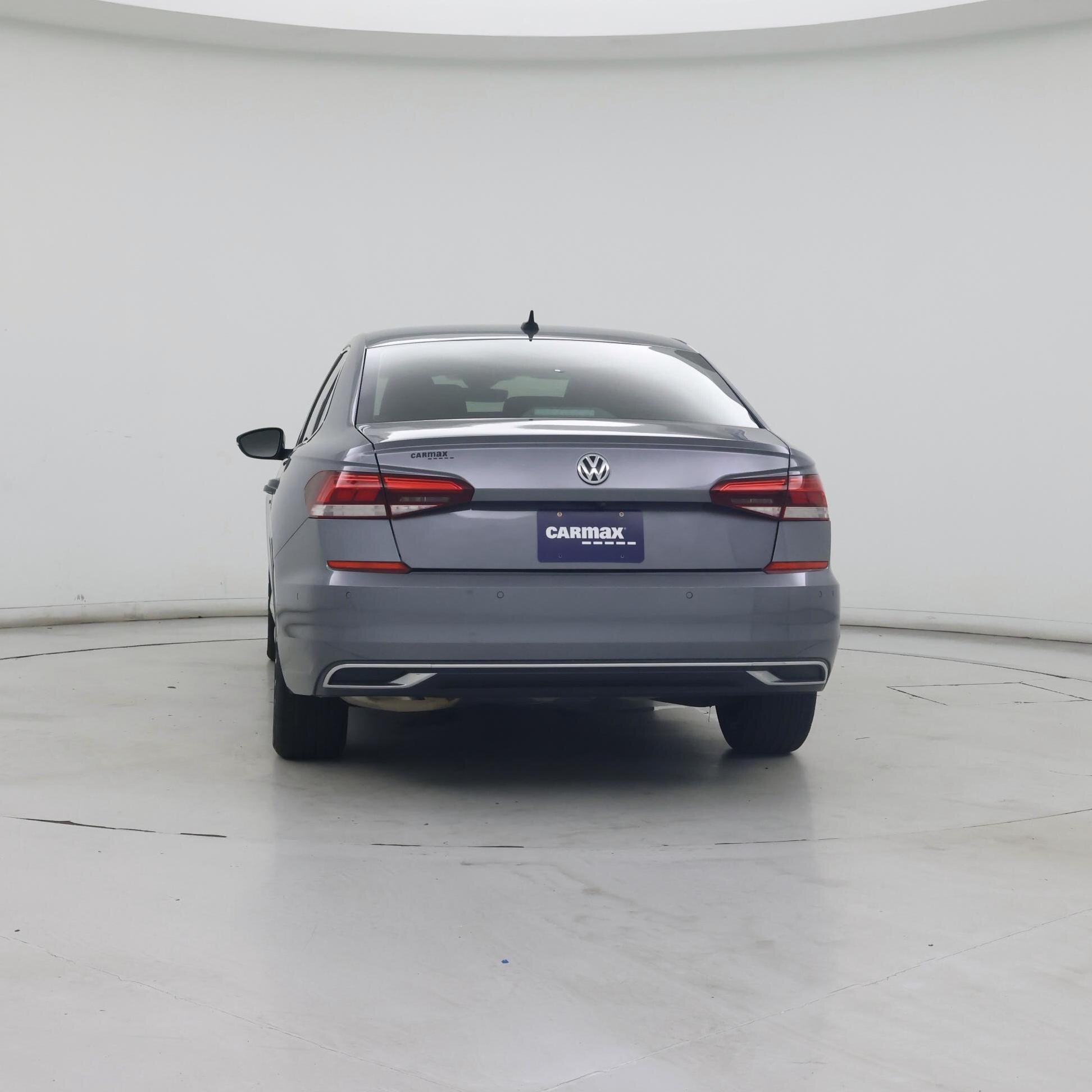 Thumbnail: 2022 Volkswagen Passat - 6