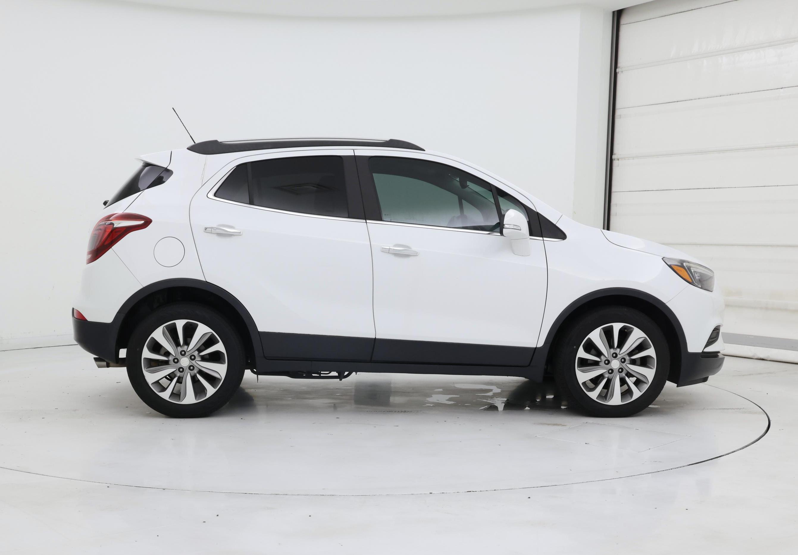 Thumbnail: 2018 Buick Encore - 7