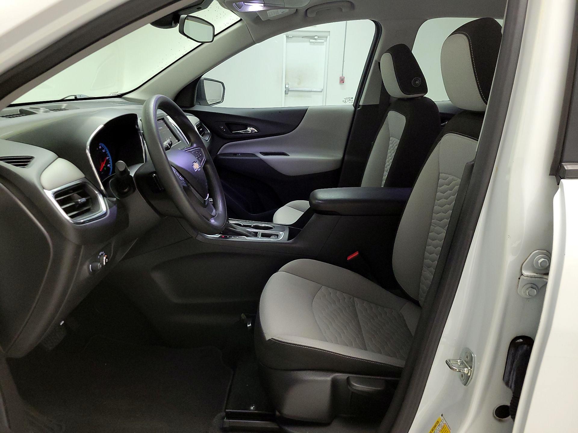Thumbnail: 2020 Chevrolet Equinox - 11