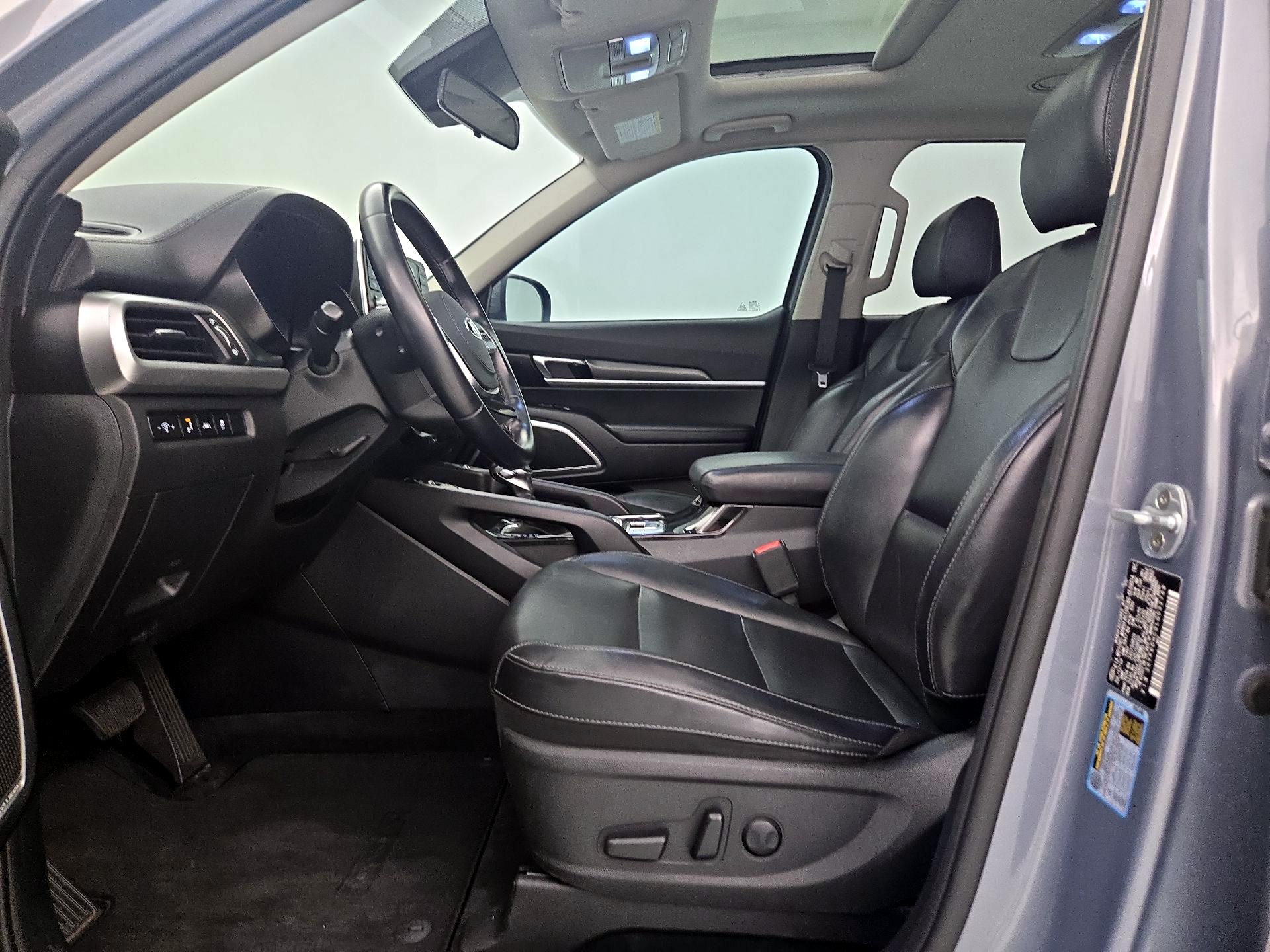 Thumbnail: 2020 Kia Telluride - 11
