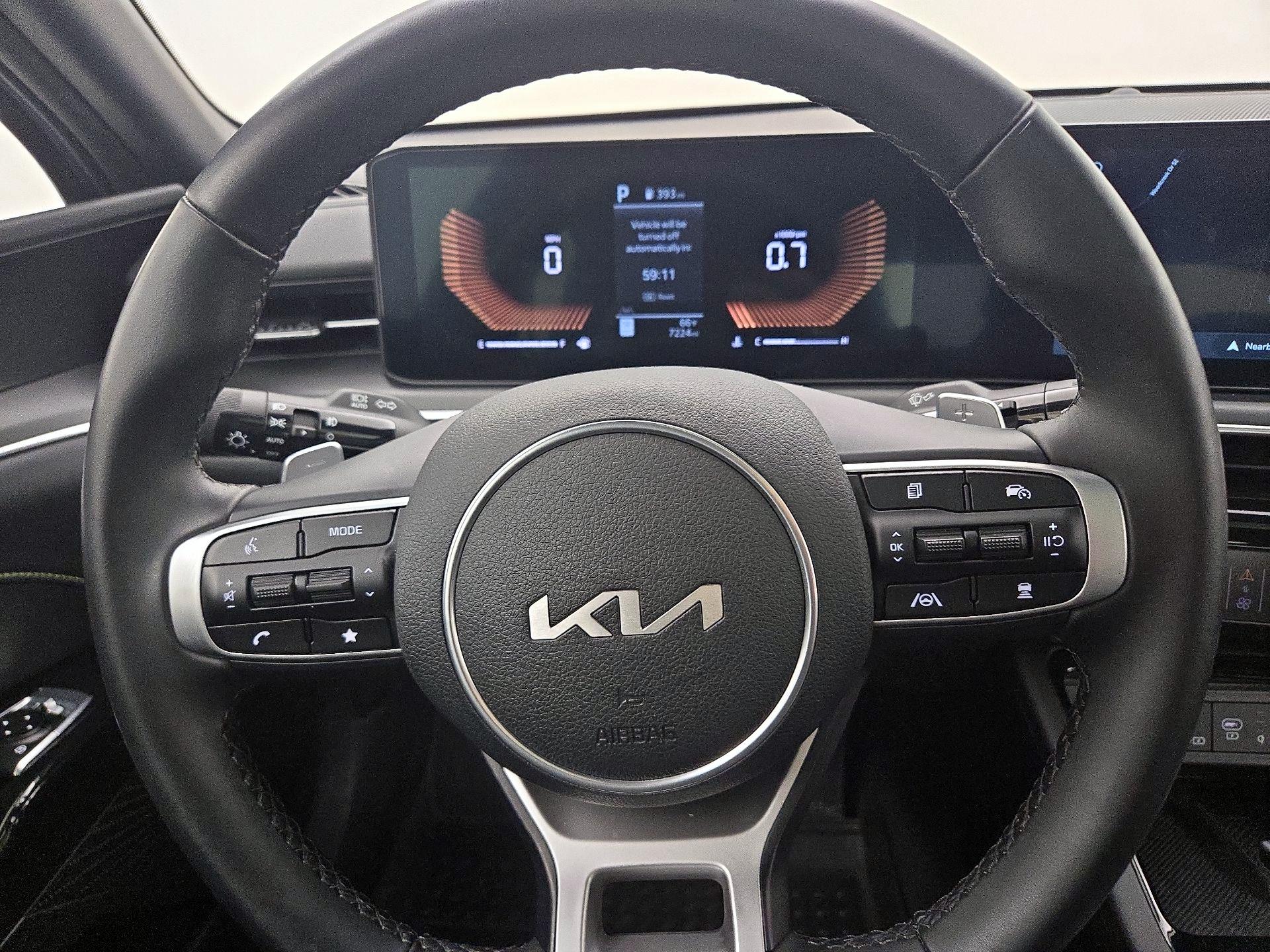 Thumbnail: 2025 Kia K5 - 10