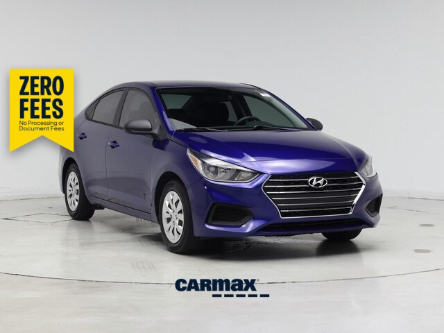 Blue 2020 Hyundai Accent SE Sedan FWD Sedan Front-Wheel Drive Automatic
