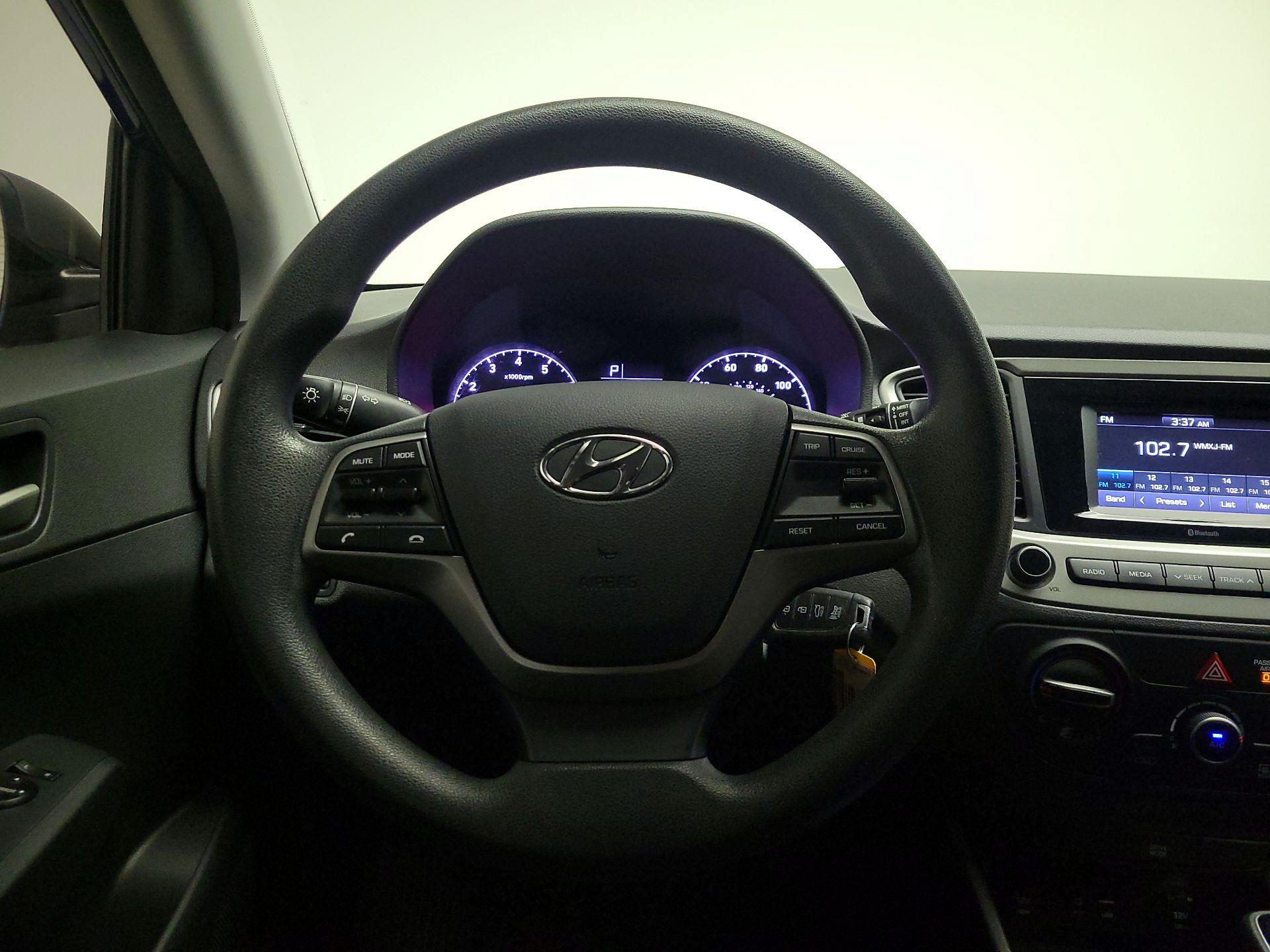 Thumbnail: 2020 Hyundai Accent - 10