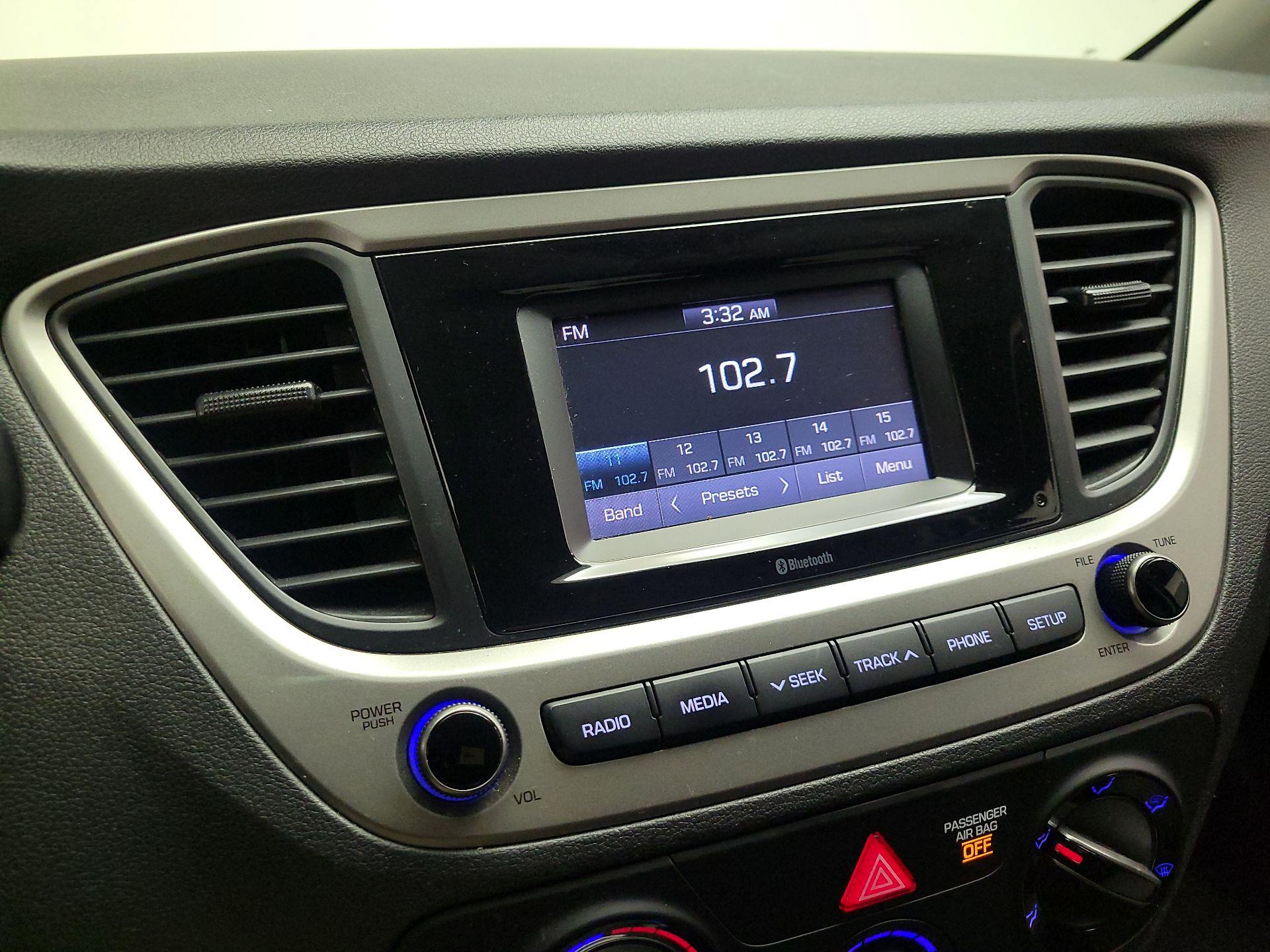 Thumbnail: 2020 Hyundai Accent - 15