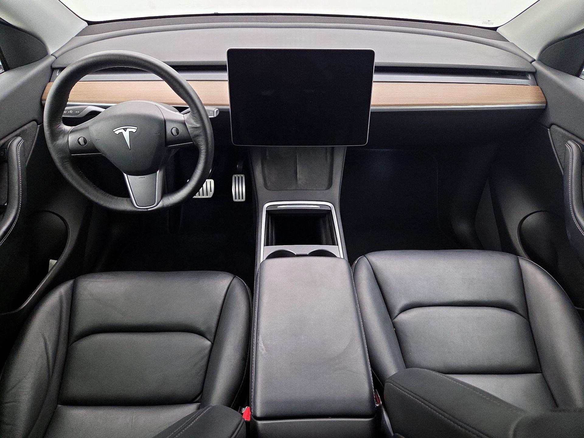 Thumbnail: 2022 Tesla Model Y - 9