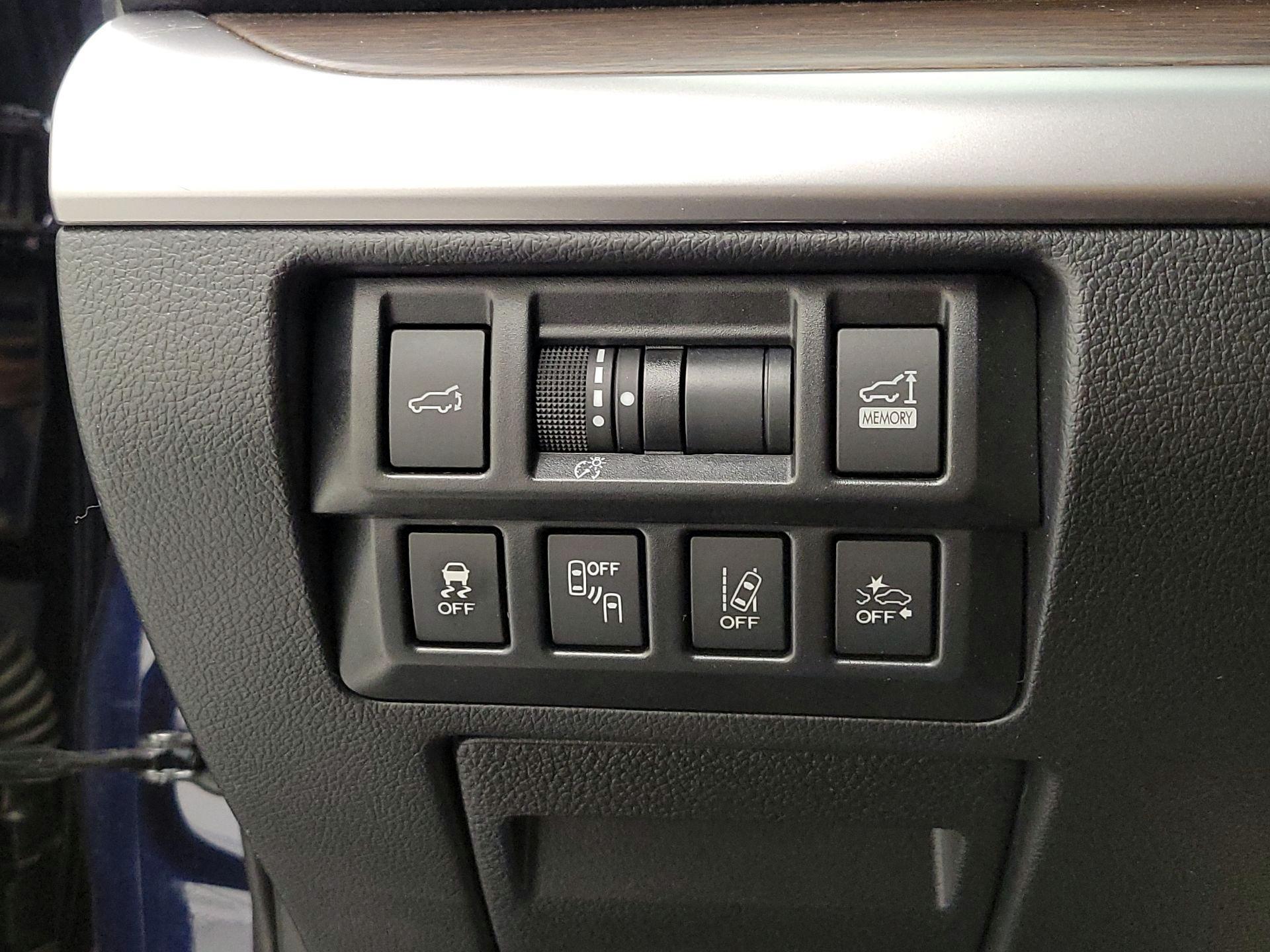Thumbnail: 2018 Subaru Outback - 13