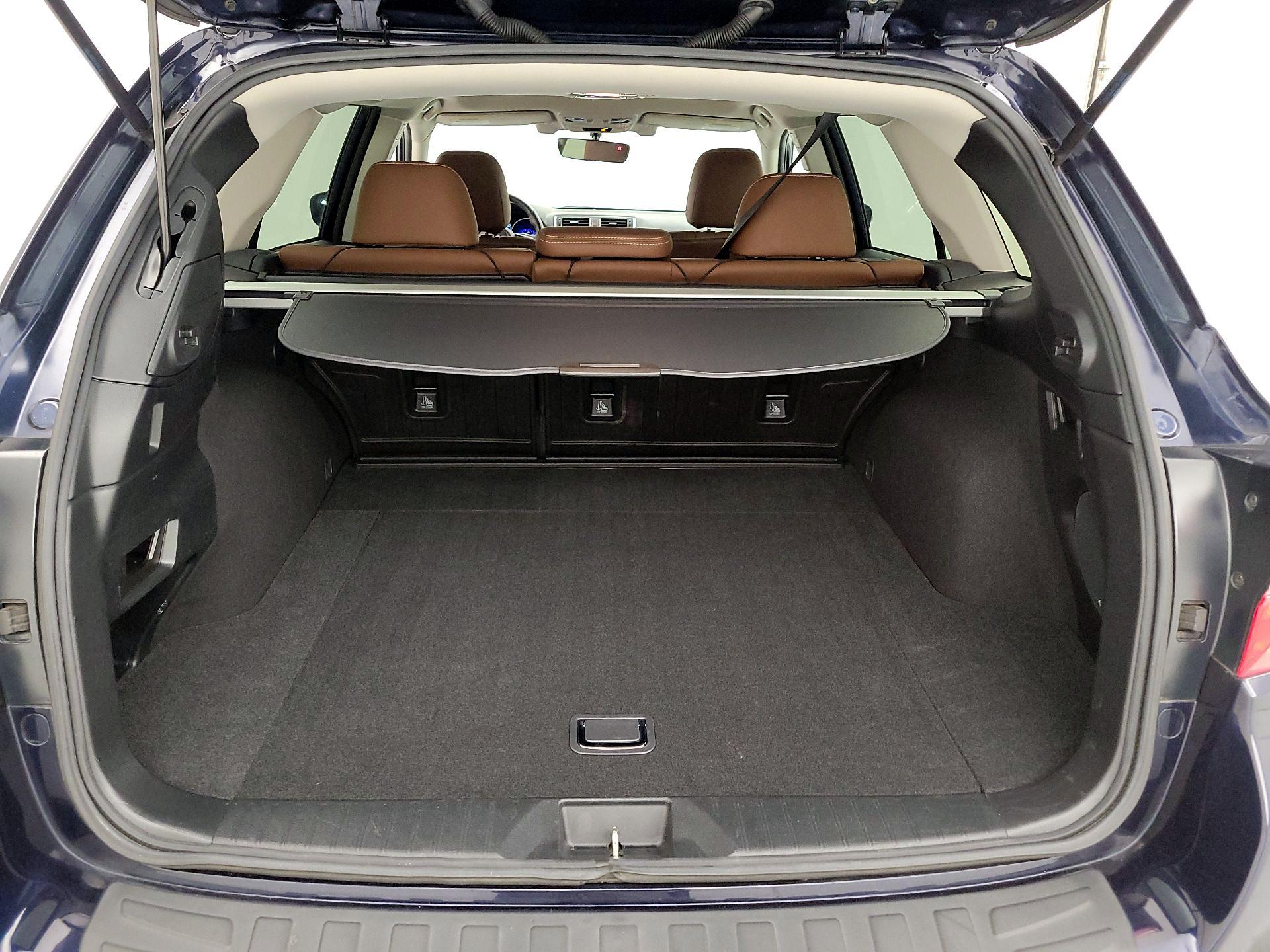 Thumbnail: 2018 Subaru Outback - 20