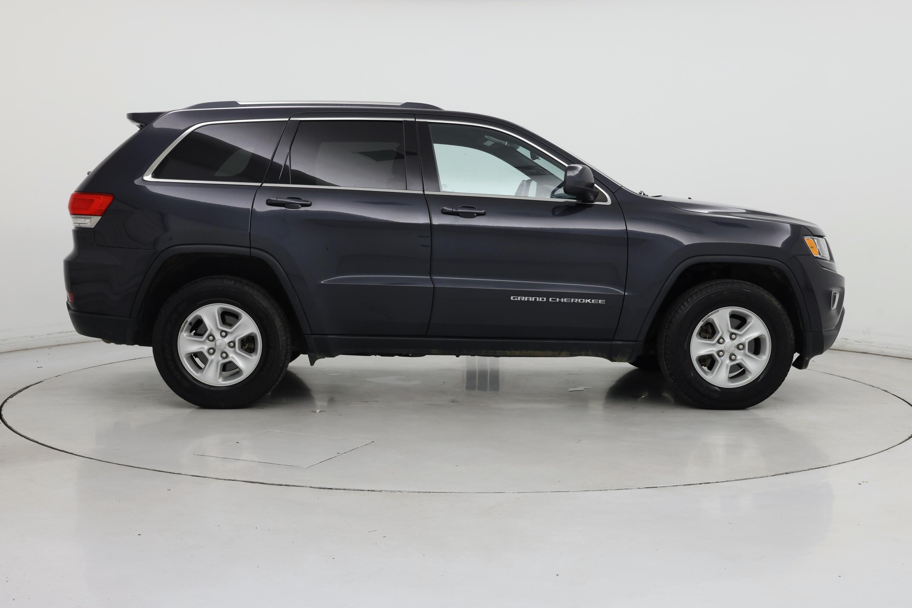 Thumbnail: 2015 Jeep Grand Cherokee - 7