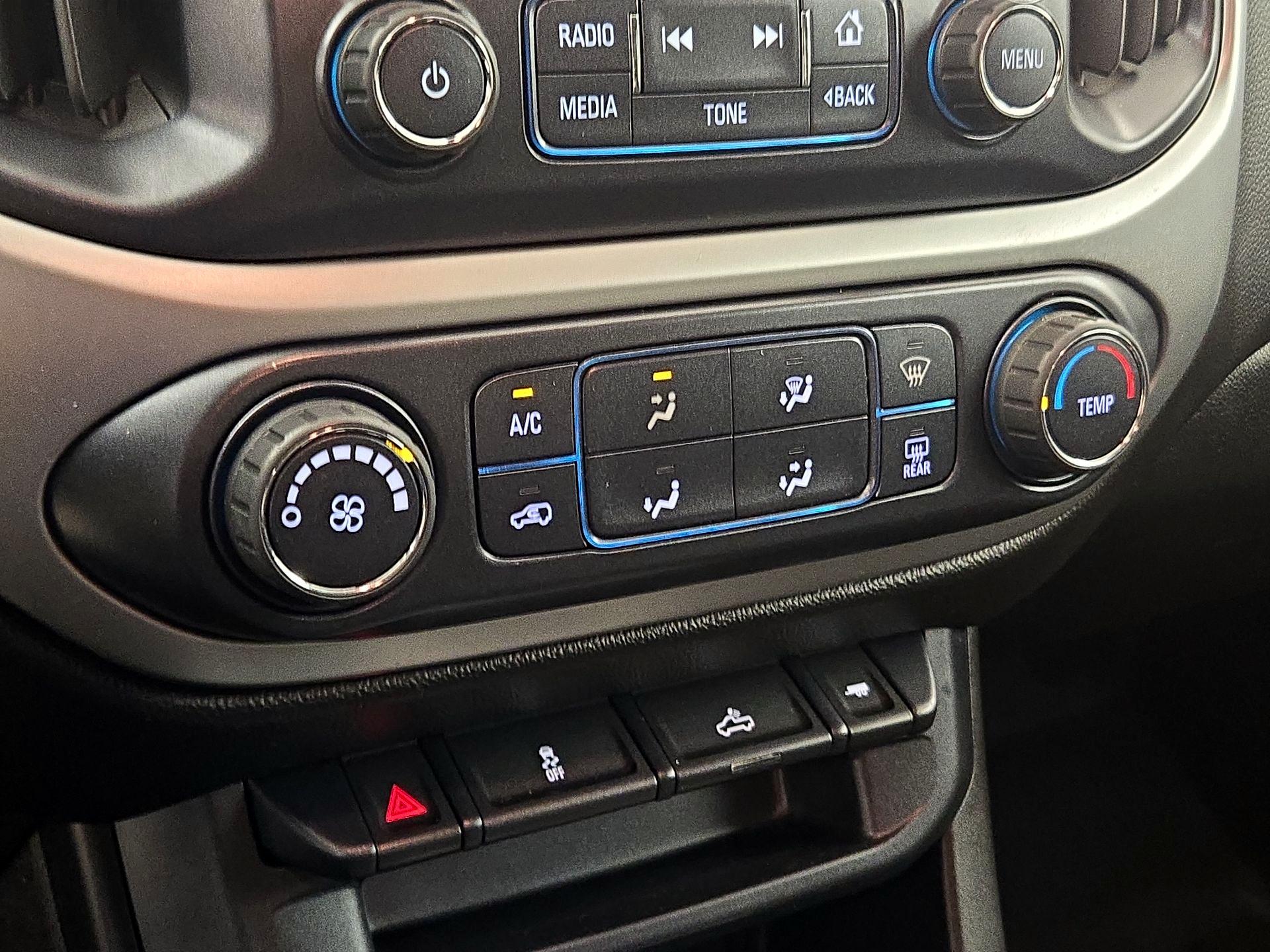 Thumbnail: 2016 Chevrolet Colorado - 15