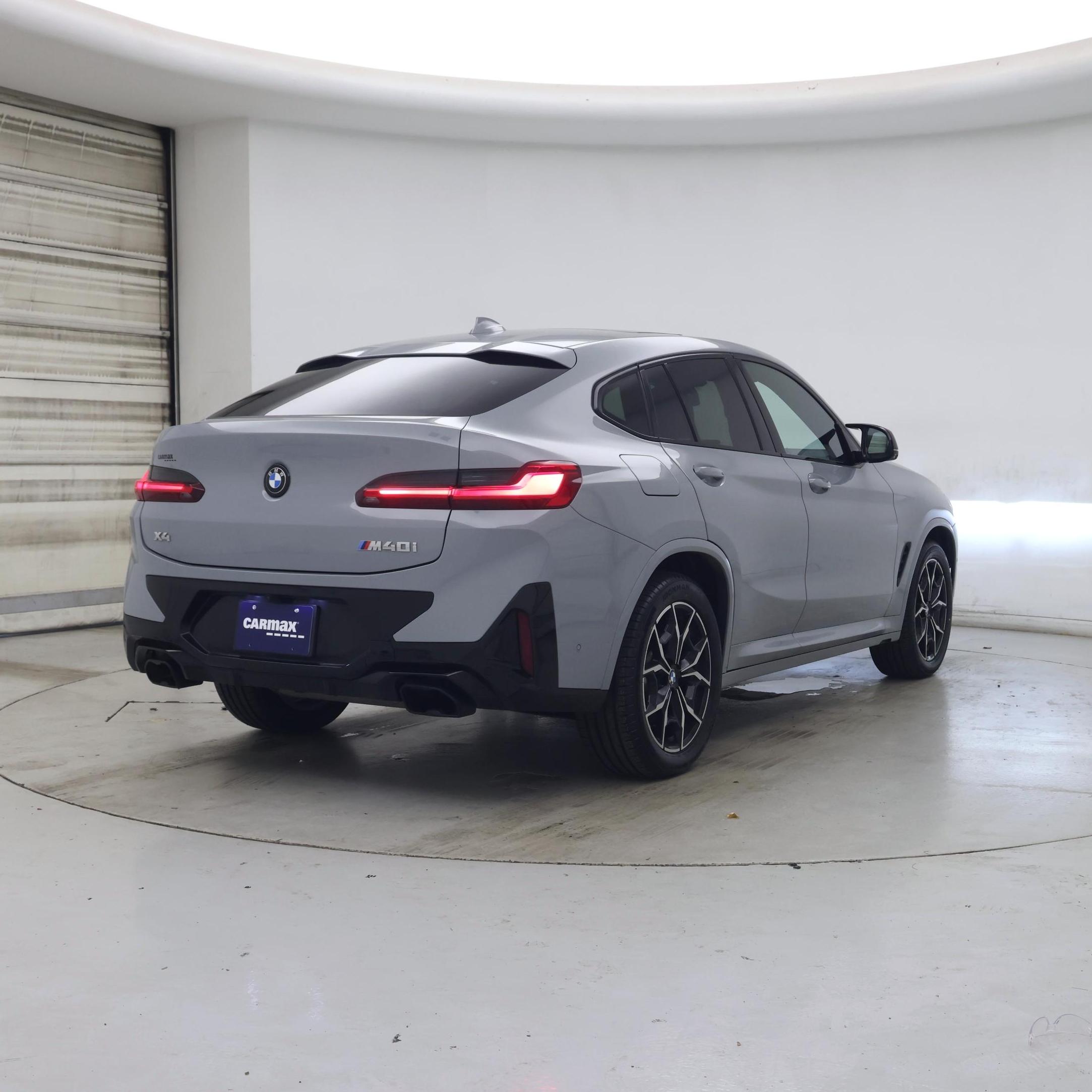 Thumbnail: 2024 BMW X4 - 8
