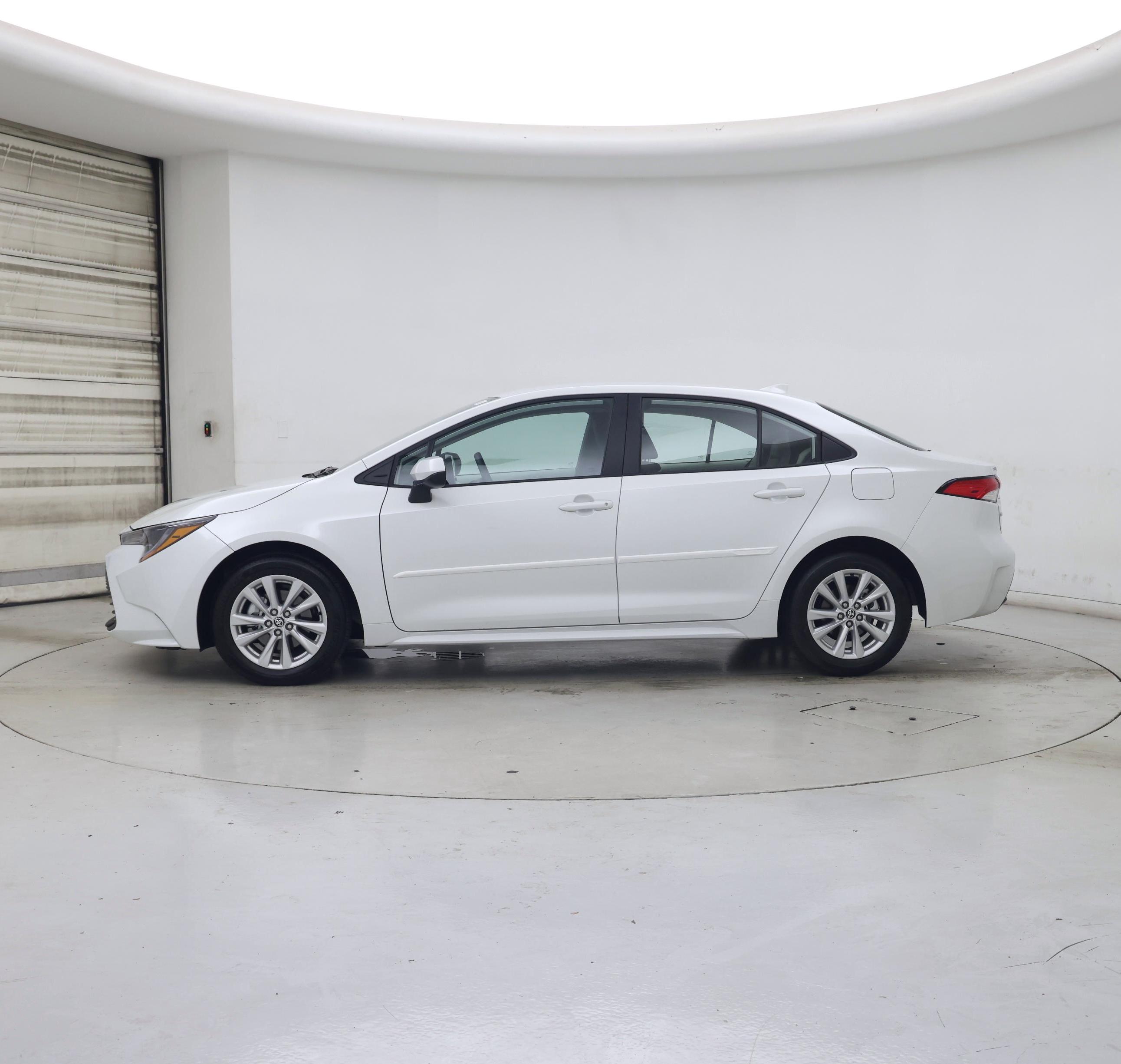 Thumbnail: 2026 Toyota Corolla - 3