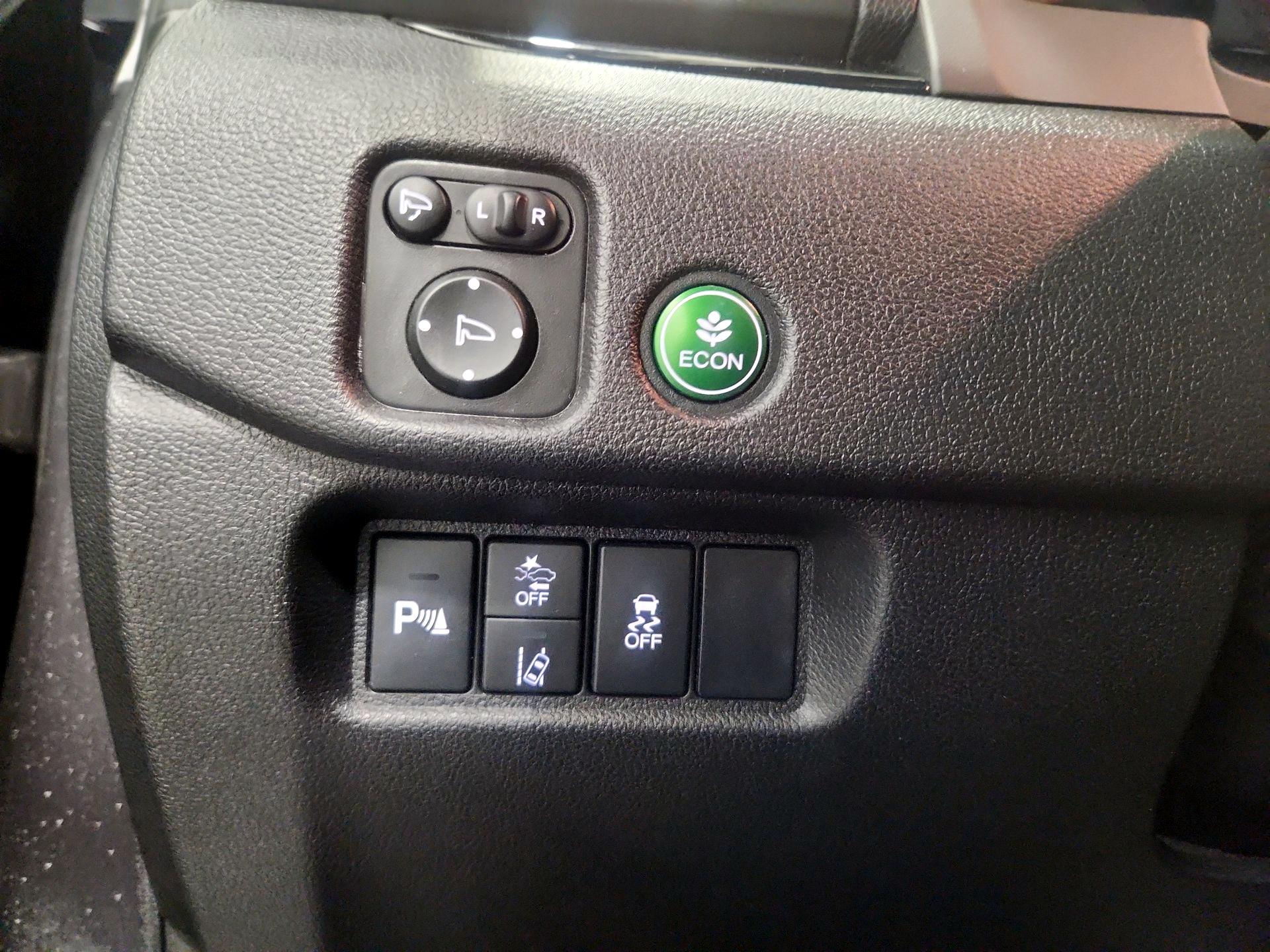 Thumbnail: 2019 Honda Passport - 13