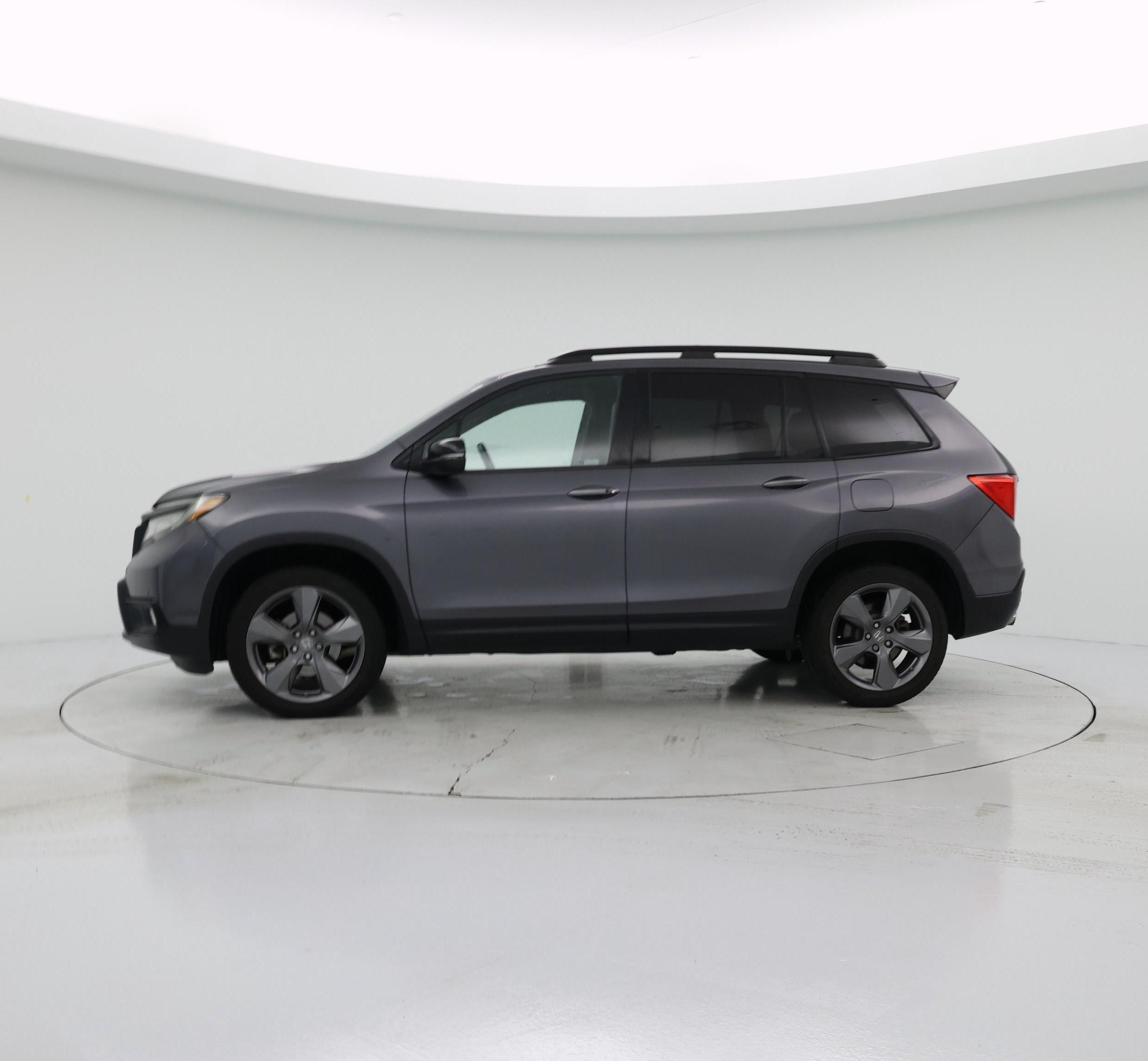 Thumbnail: 2019 Honda Passport - 3