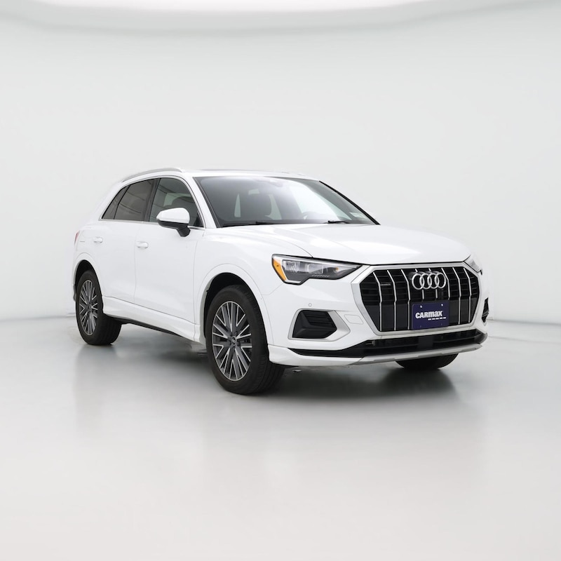 2022 Audi Q3 Premium