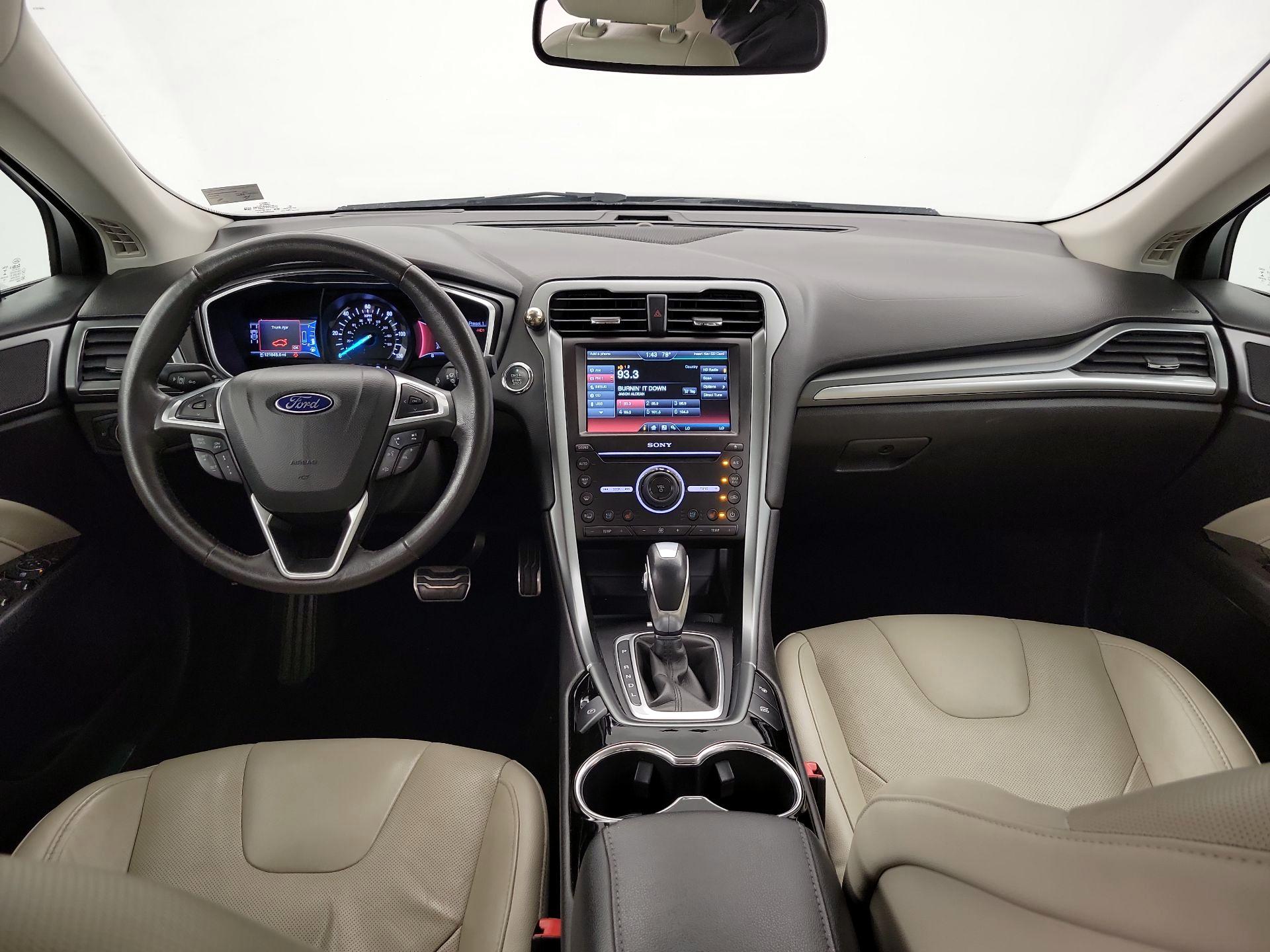 Thumbnail: 2016 Ford Fusion - 9