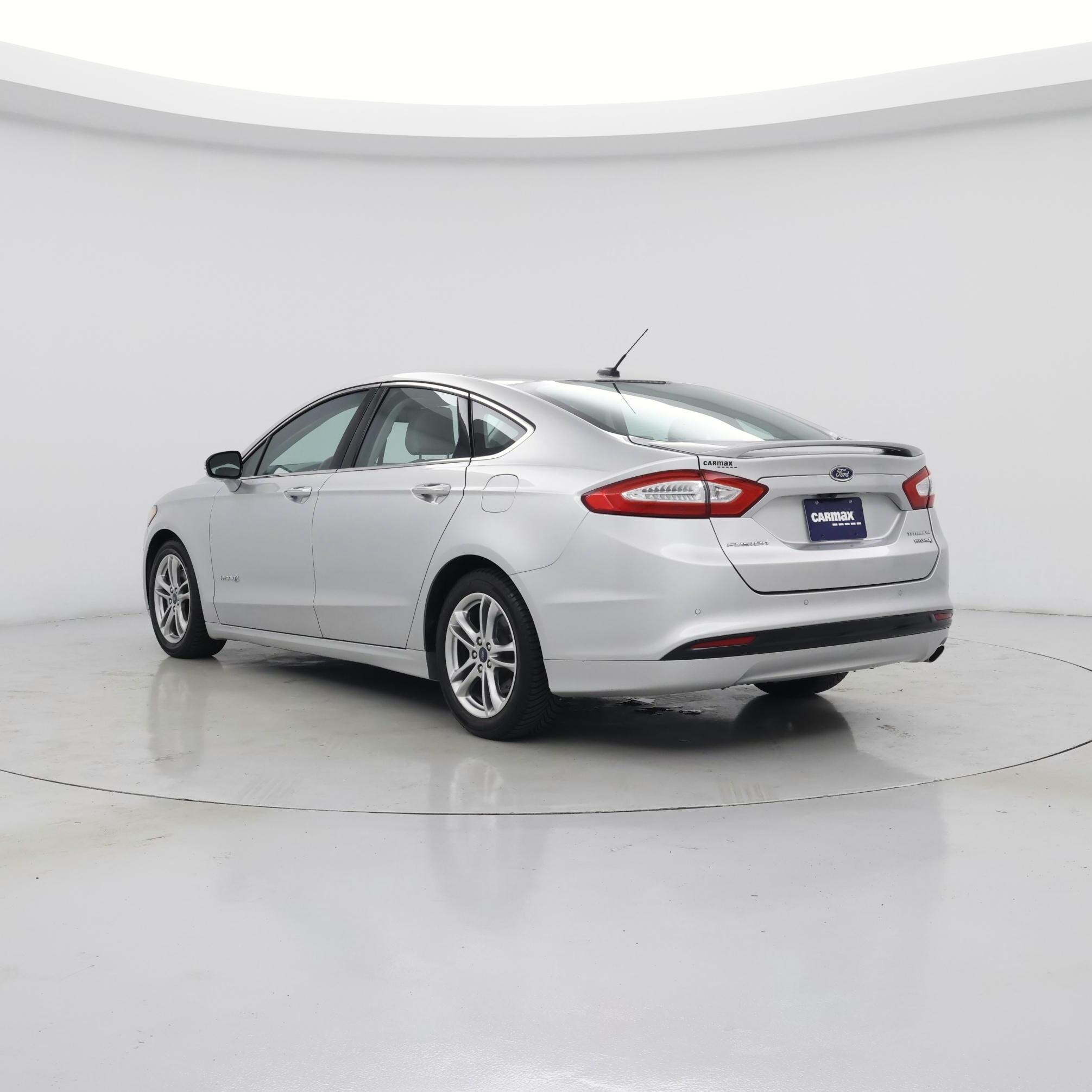 Thumbnail: 2016 Ford Fusion - 2
