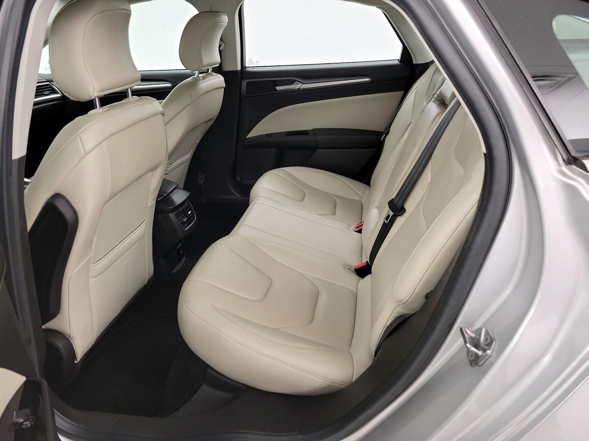 Thumbnail: 2016 Ford Fusion - 20