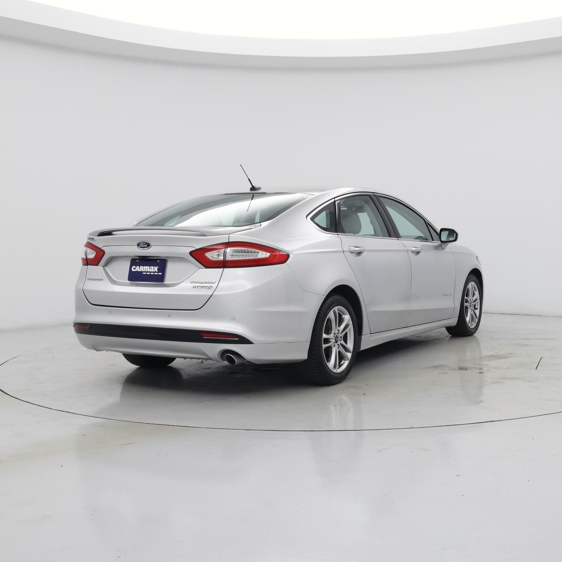 Thumbnail: 2016 Ford Fusion - 8