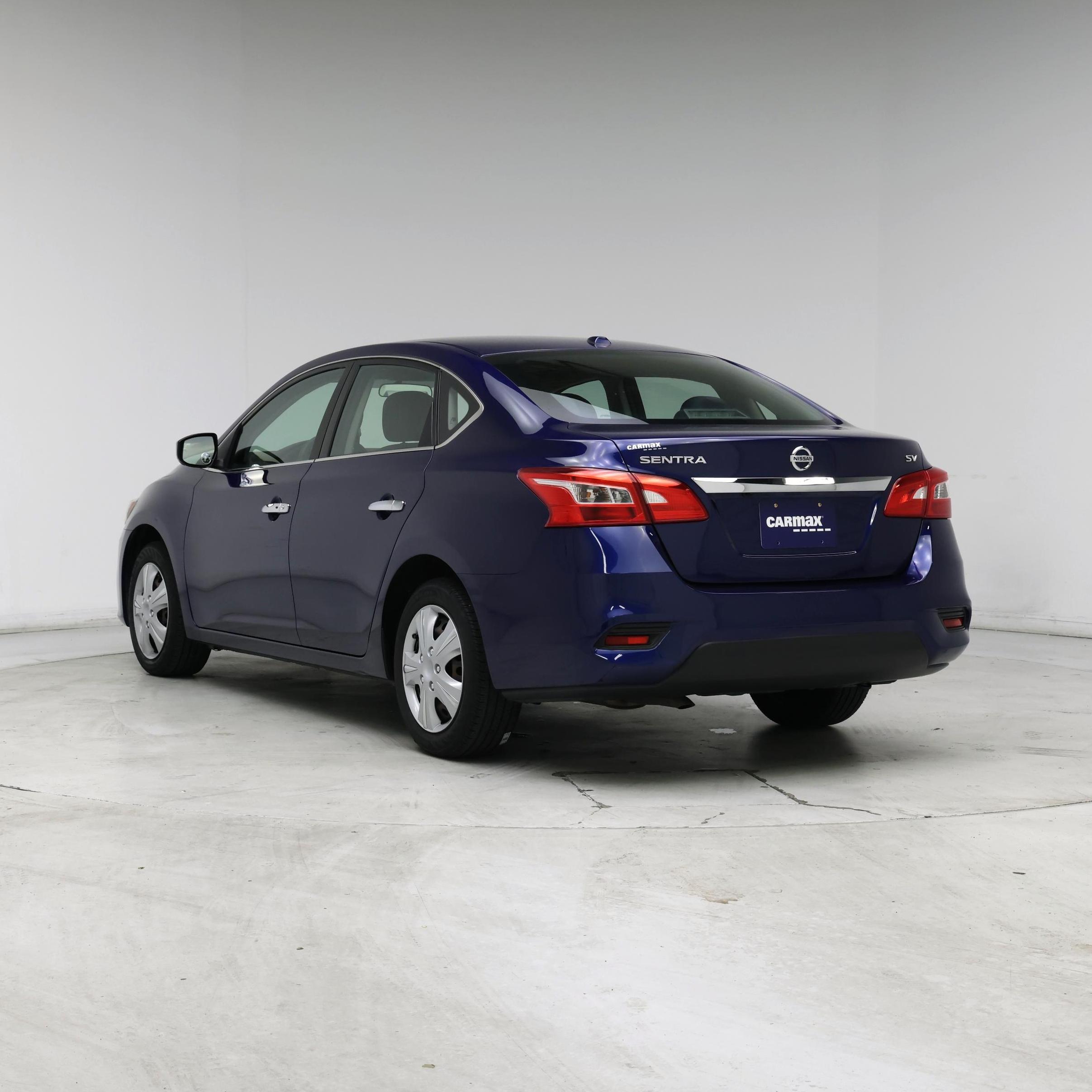Thumbnail: 2017 Nissan Sentra - 2