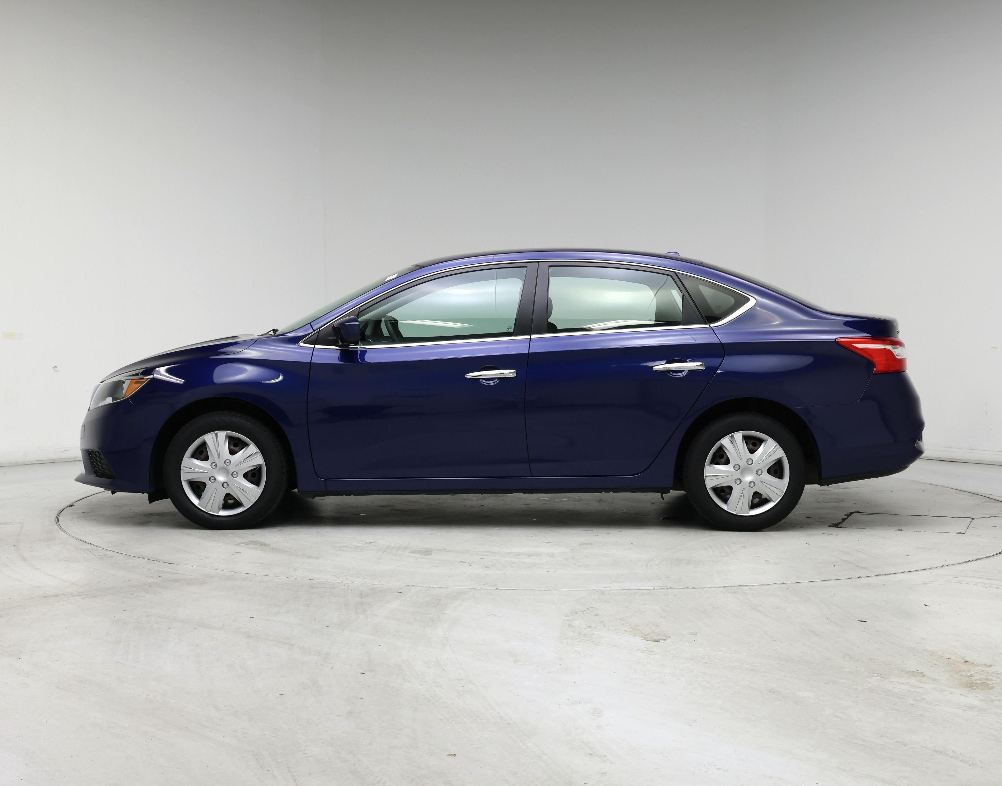 Thumbnail: 2017 Nissan Sentra - 3