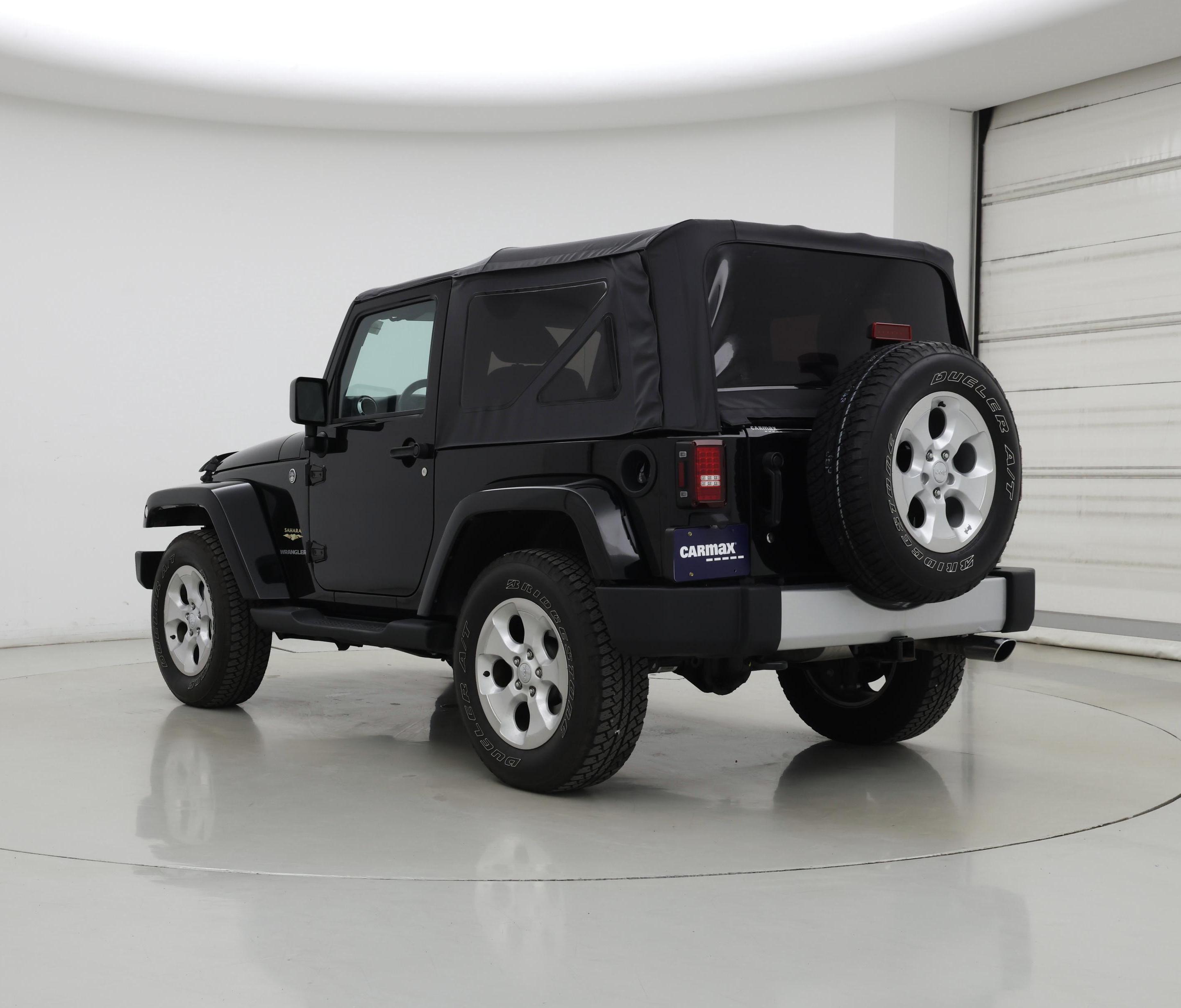 Thumbnail: 2015 Jeep Wrangler - 2