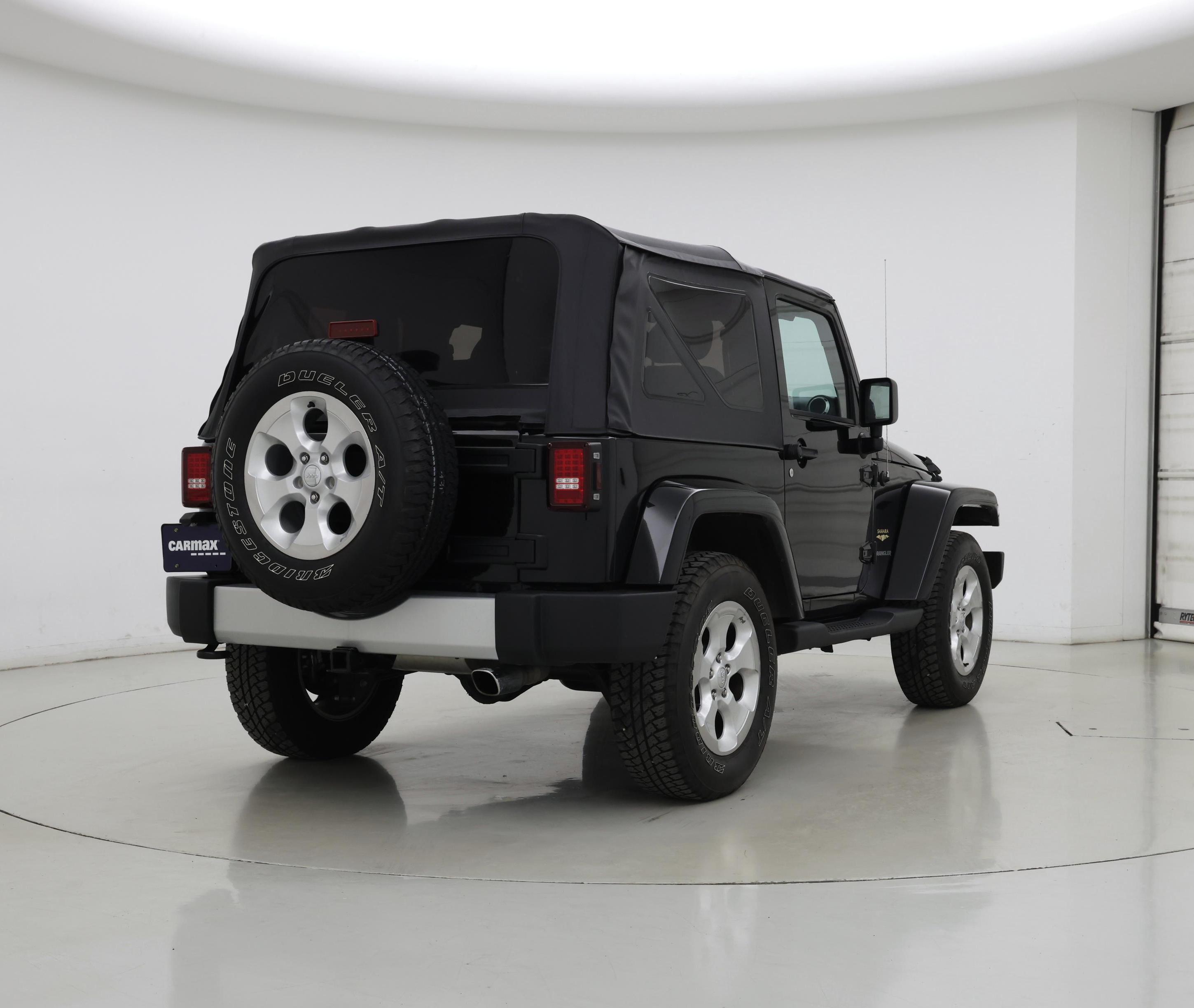 Thumbnail: 2015 Jeep Wrangler - 8