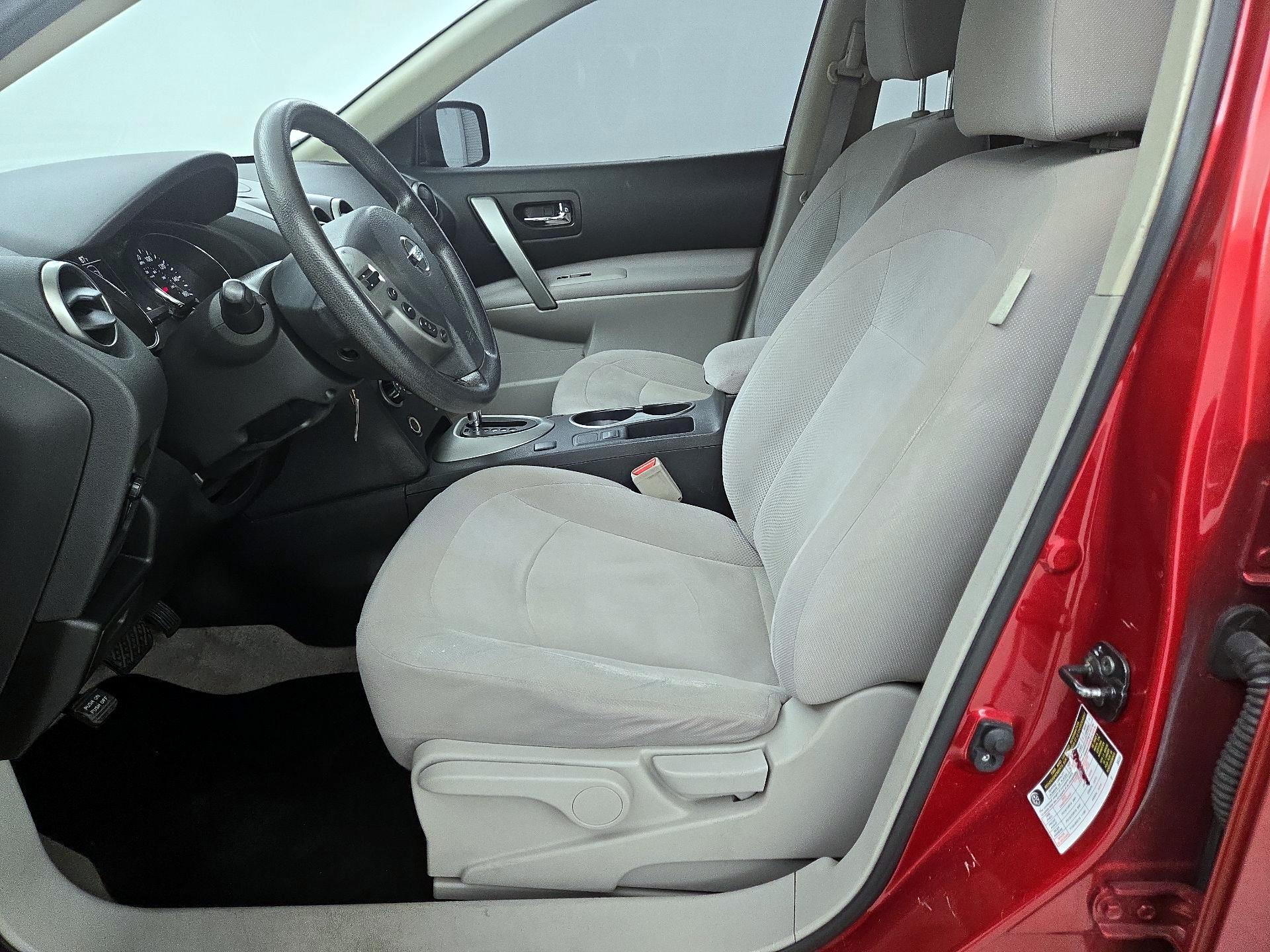Thumbnail: 2014 Nissan Rogue - 11