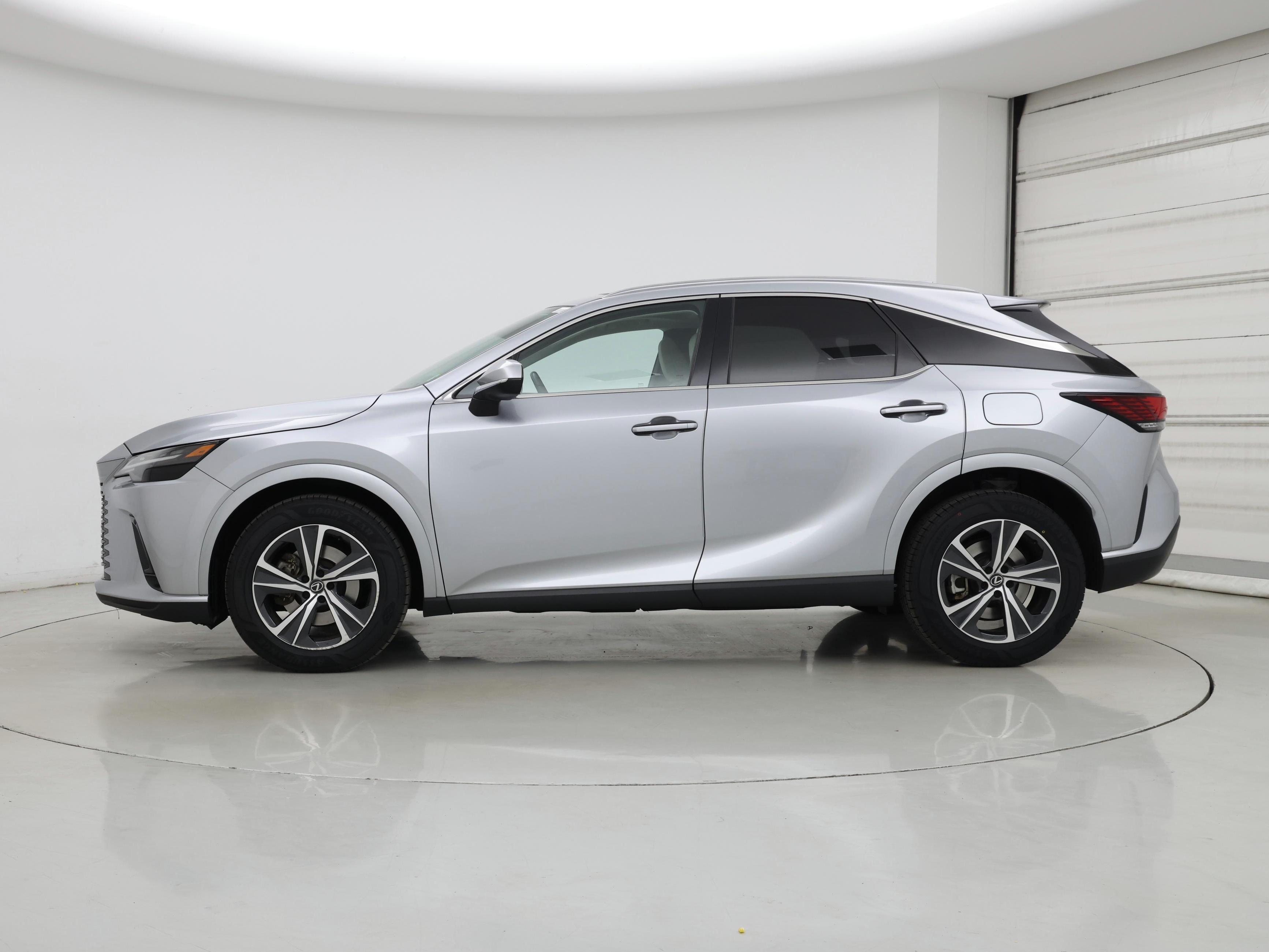 Thumbnail: 2023 Lexus RX - 3