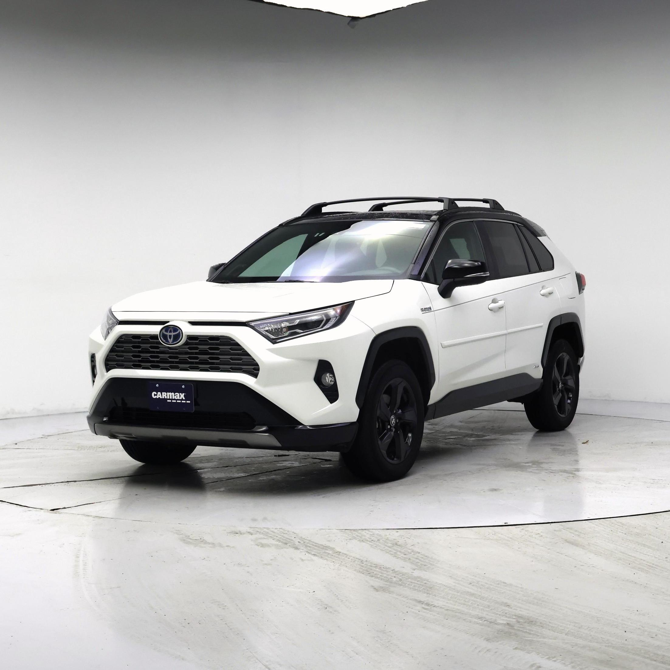 Thumbnail: 2021 Toyota RAV4 - 4