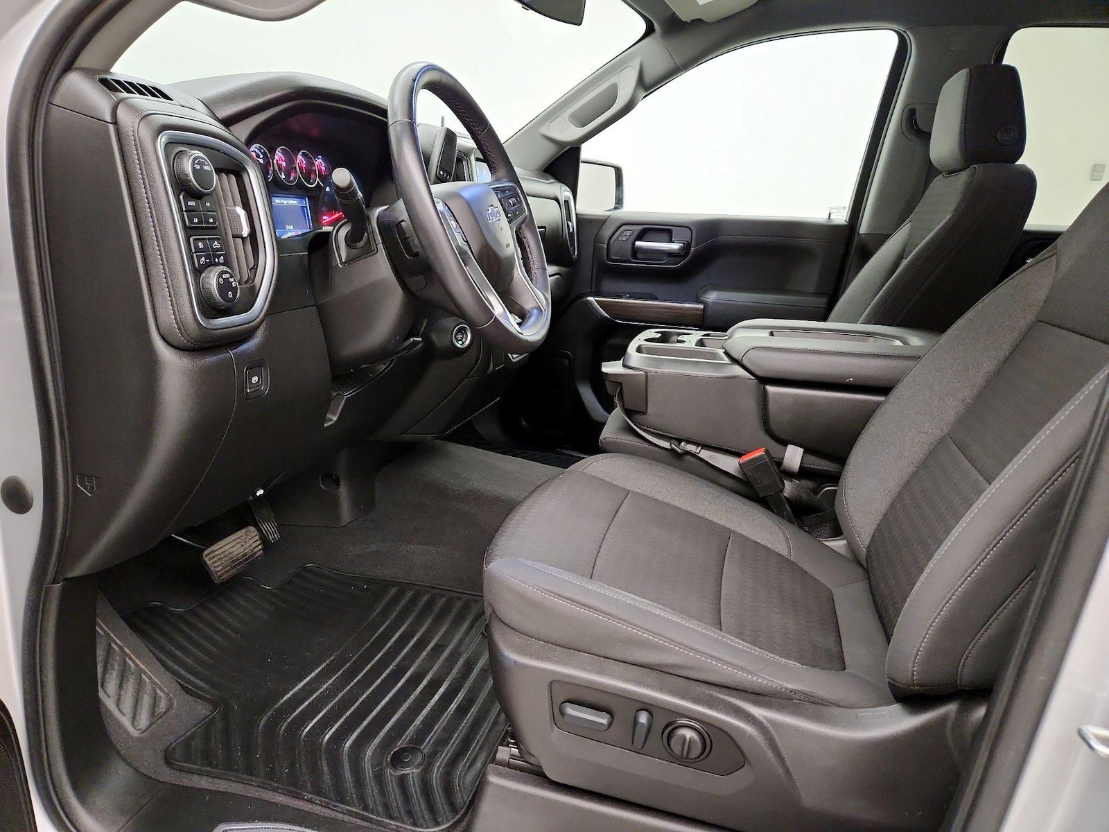 2022 Chevrolet Silverado 1500 Limited RST - Photo 12