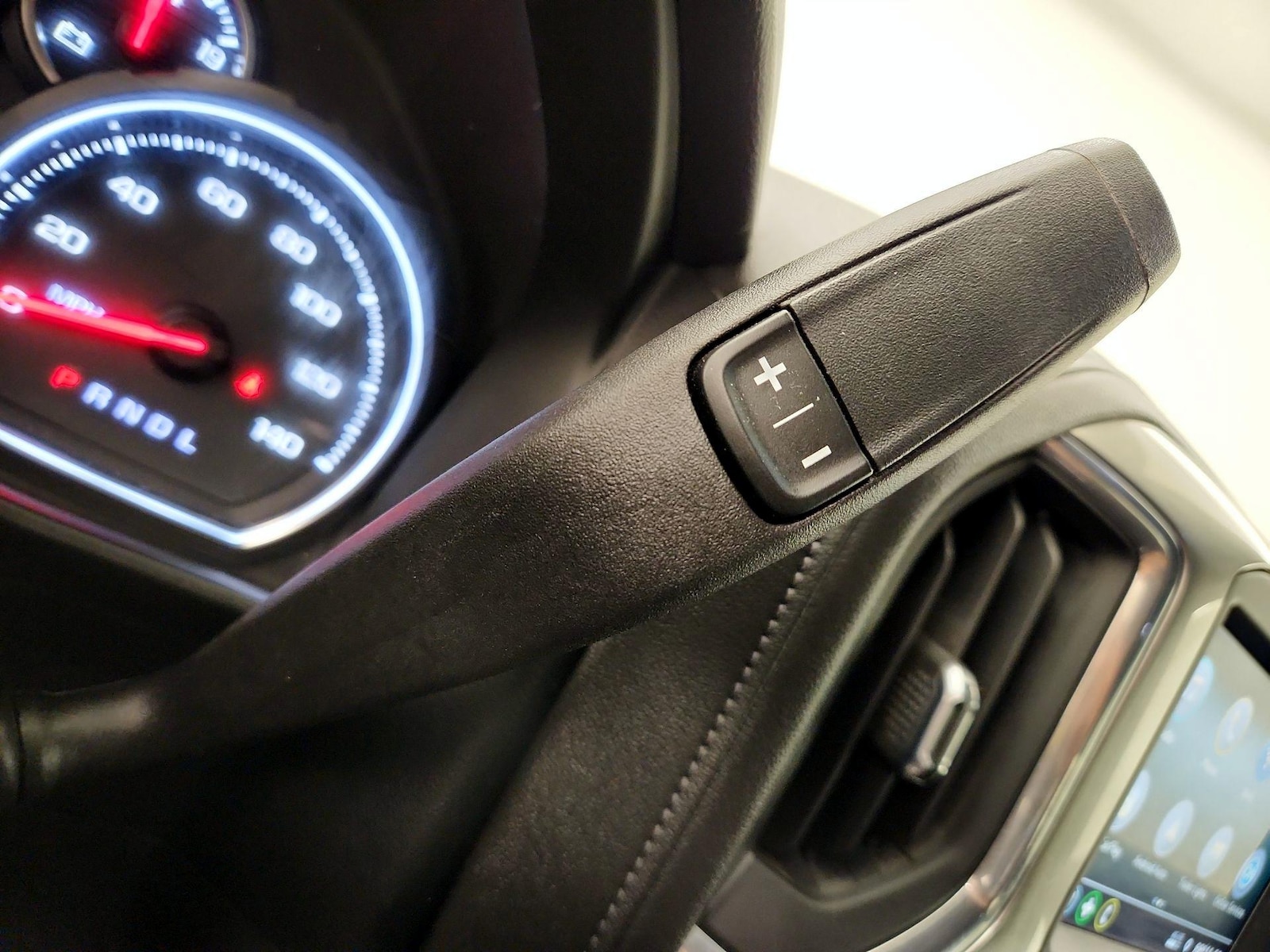 2022 Chevrolet Silverado 1500 Limited RST - Photo 18
