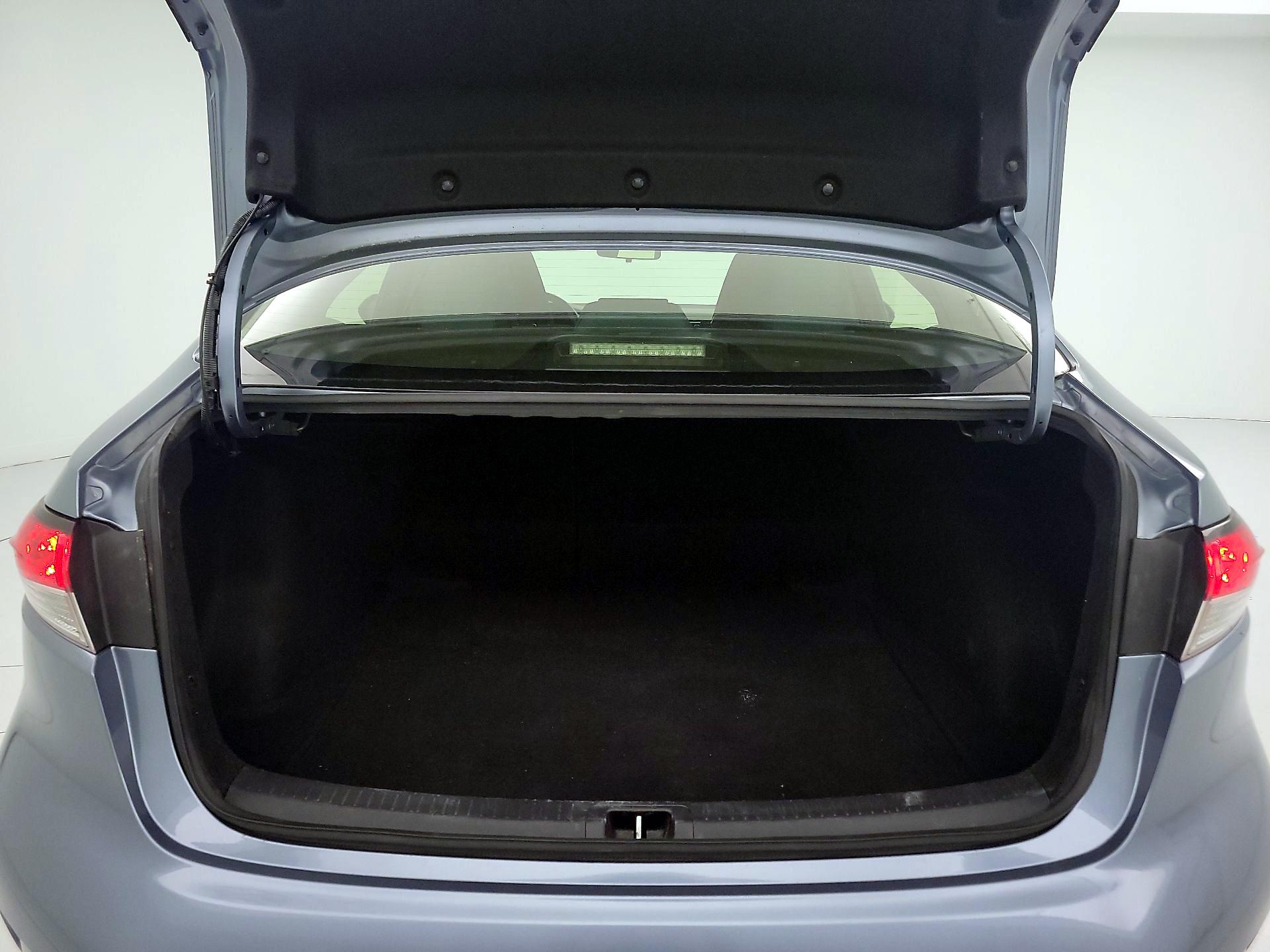 Thumbnail: 2022 Toyota Corolla - 20