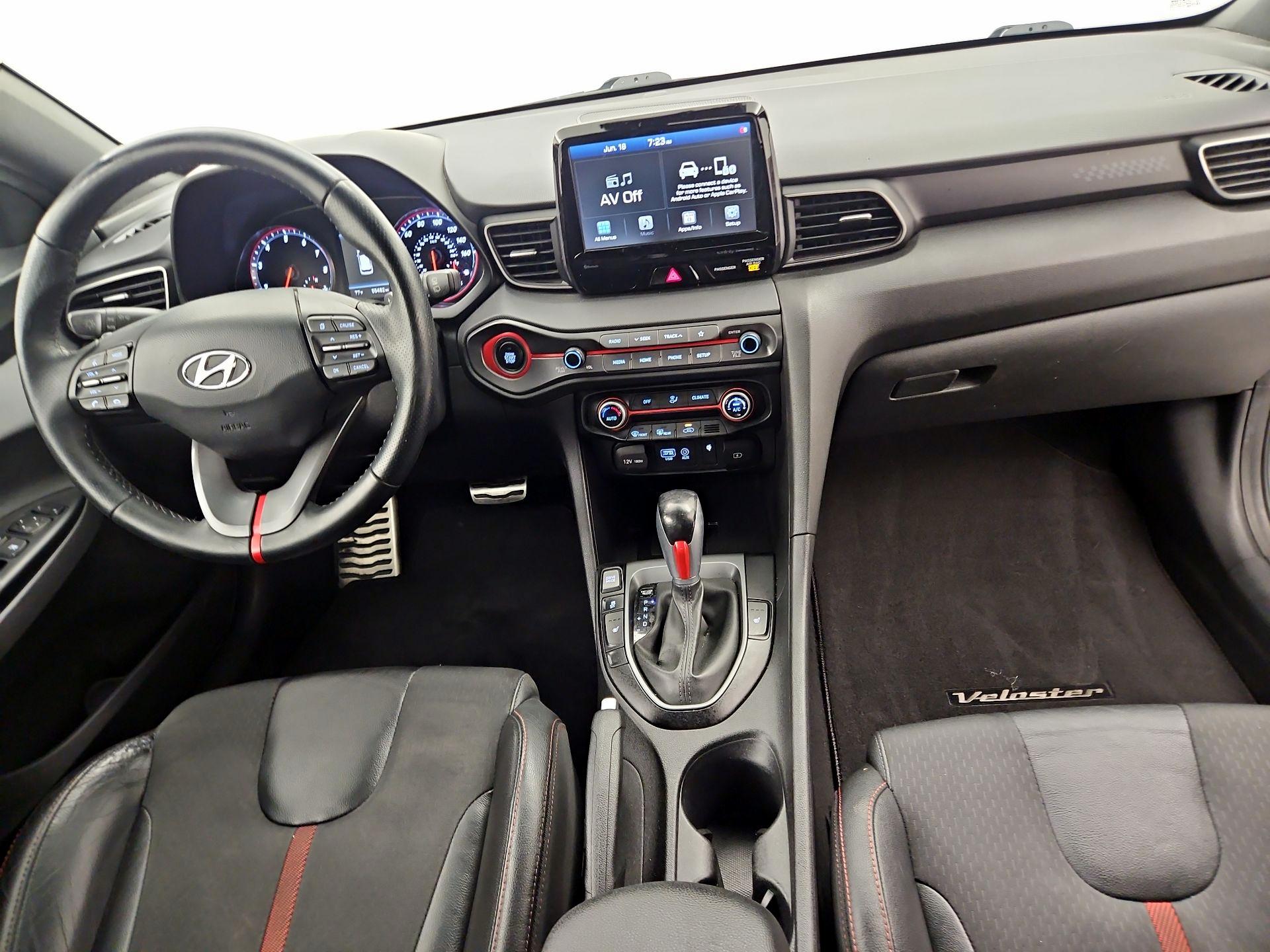 Thumbnail: 2020 Hyundai Veloster - 9