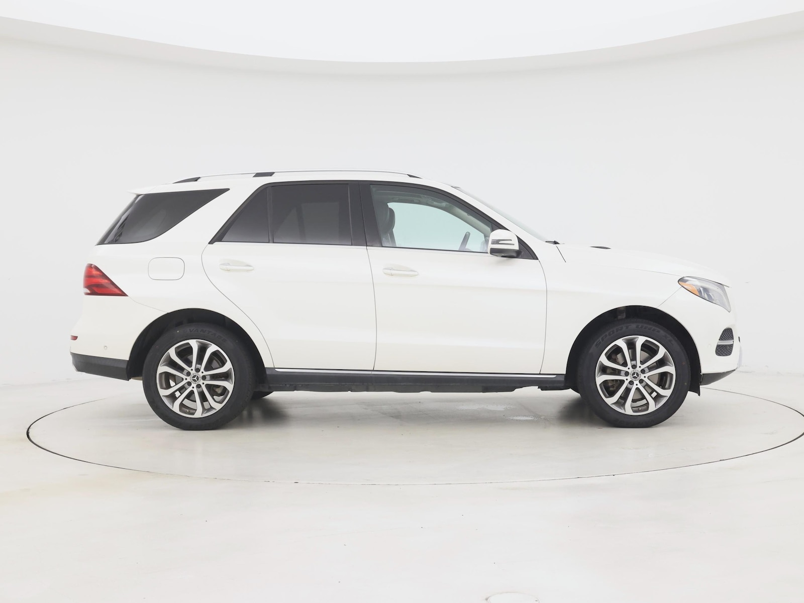 2017 Mercedes-Benz GLE-Class GLE350 - Photo 8