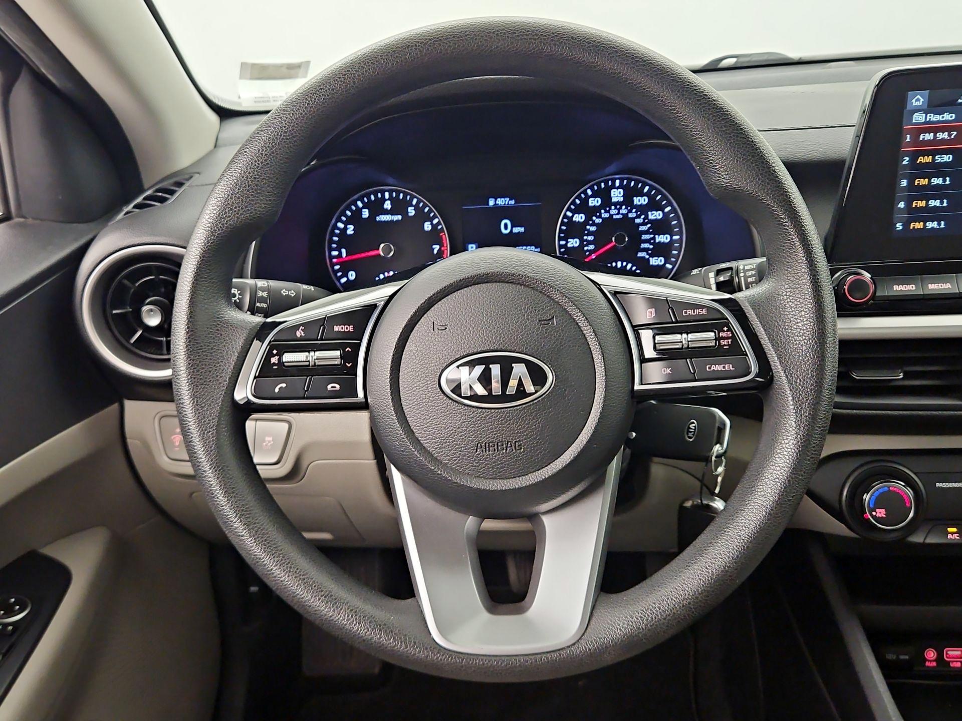 Thumbnail: 2020 Kia Forte - 10