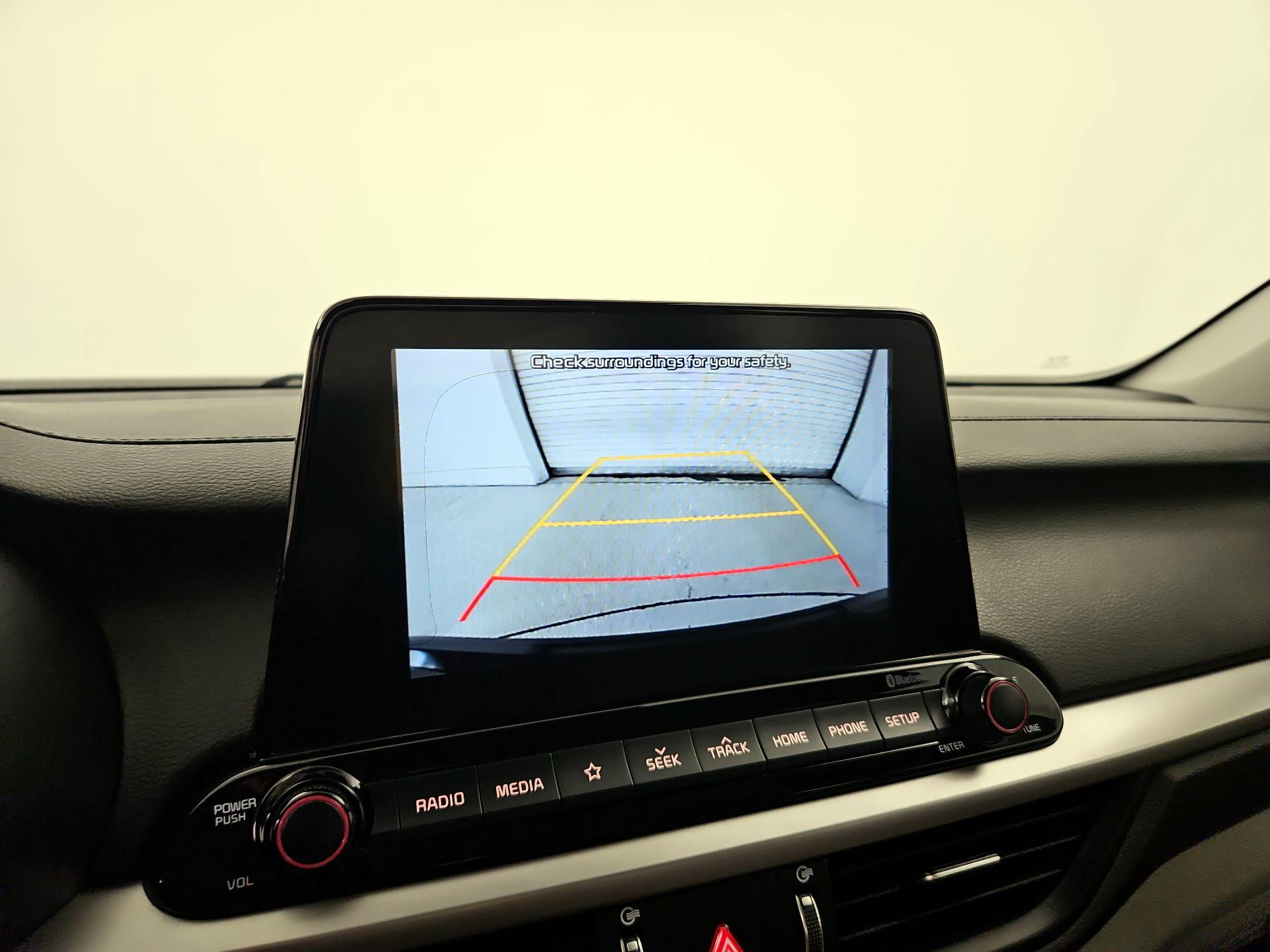 Thumbnail: 2020 Kia Forte - 14
