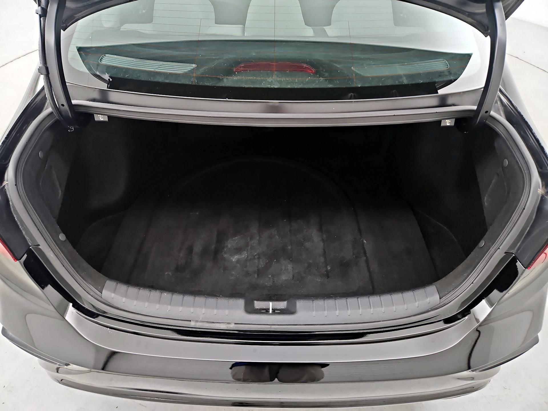 Thumbnail: 2020 Kia Forte - 20