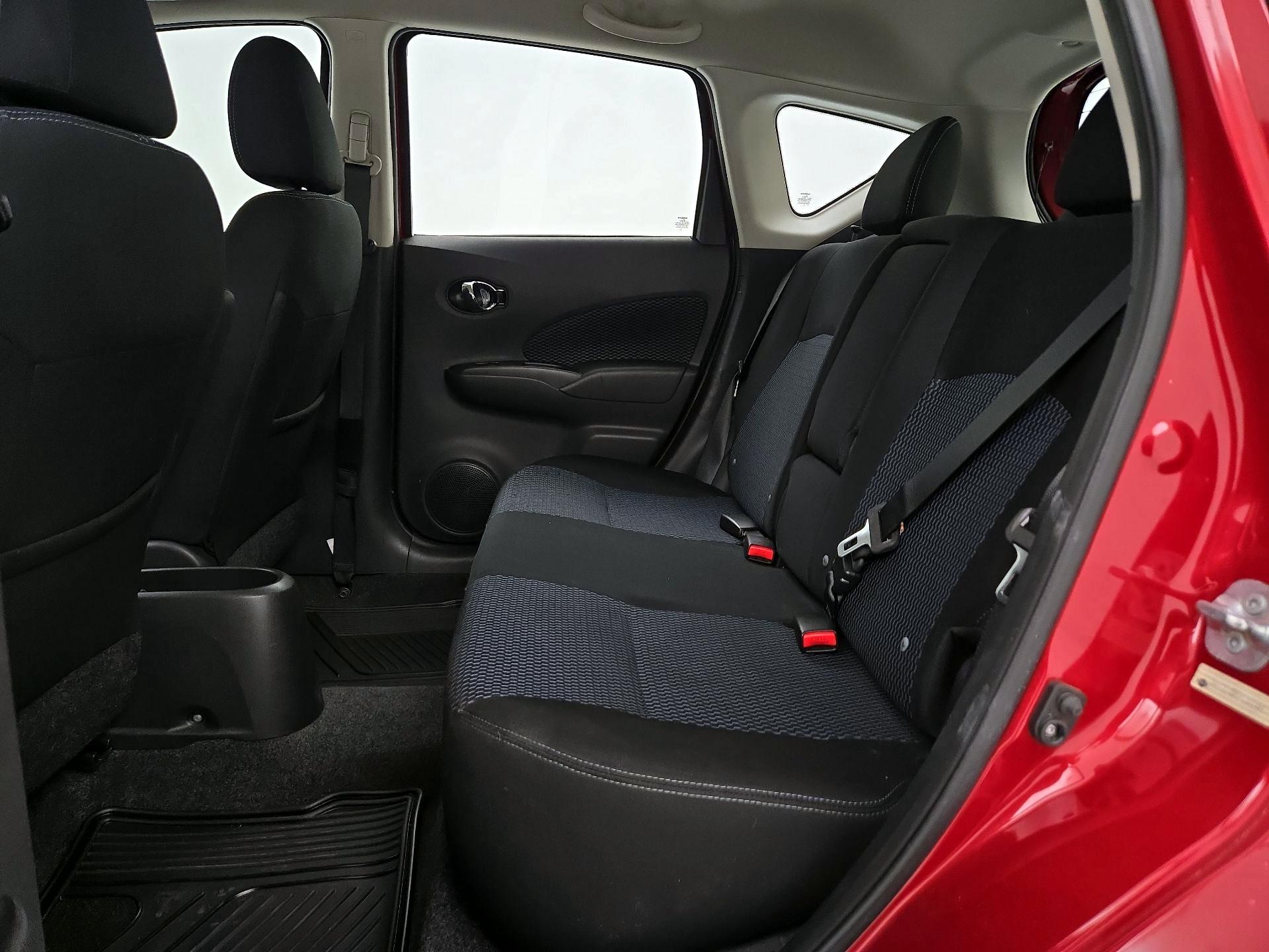 Thumbnail: 2015 Nissan Versa Note - 20